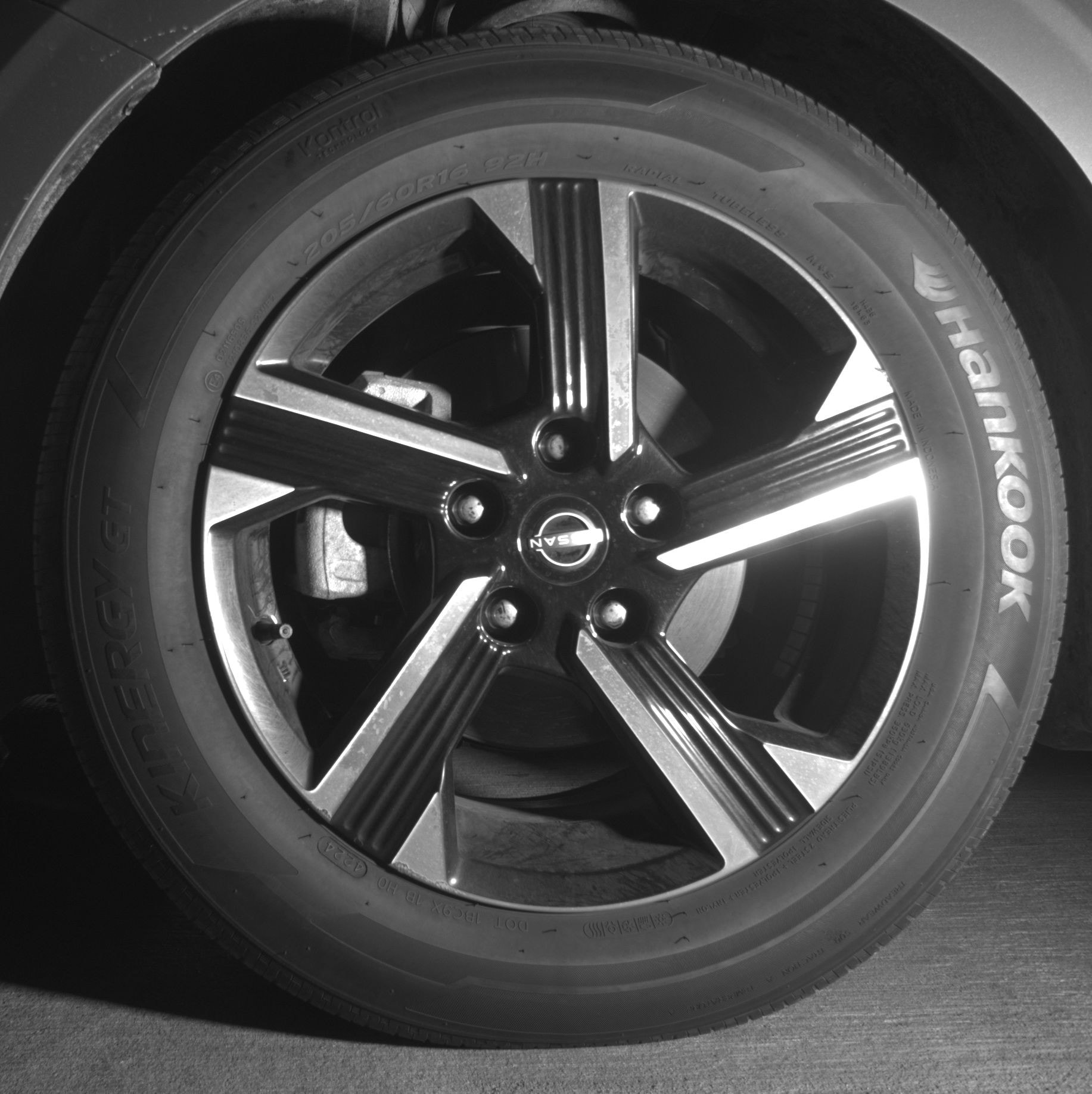 Thumbnail: 2025 Nissan Sentra - 9