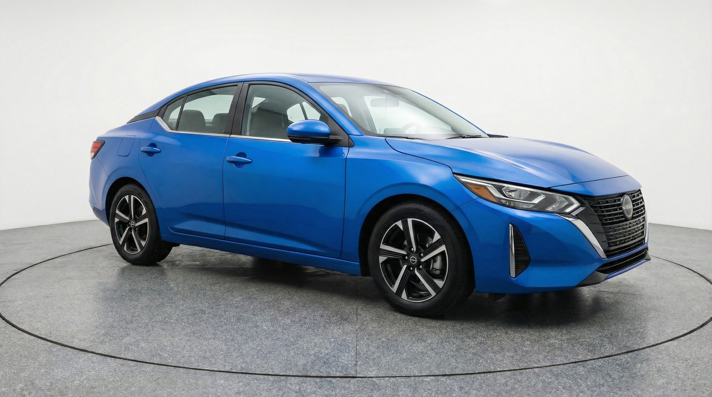 Thumbnail: 2025 Nissan Sentra - 1