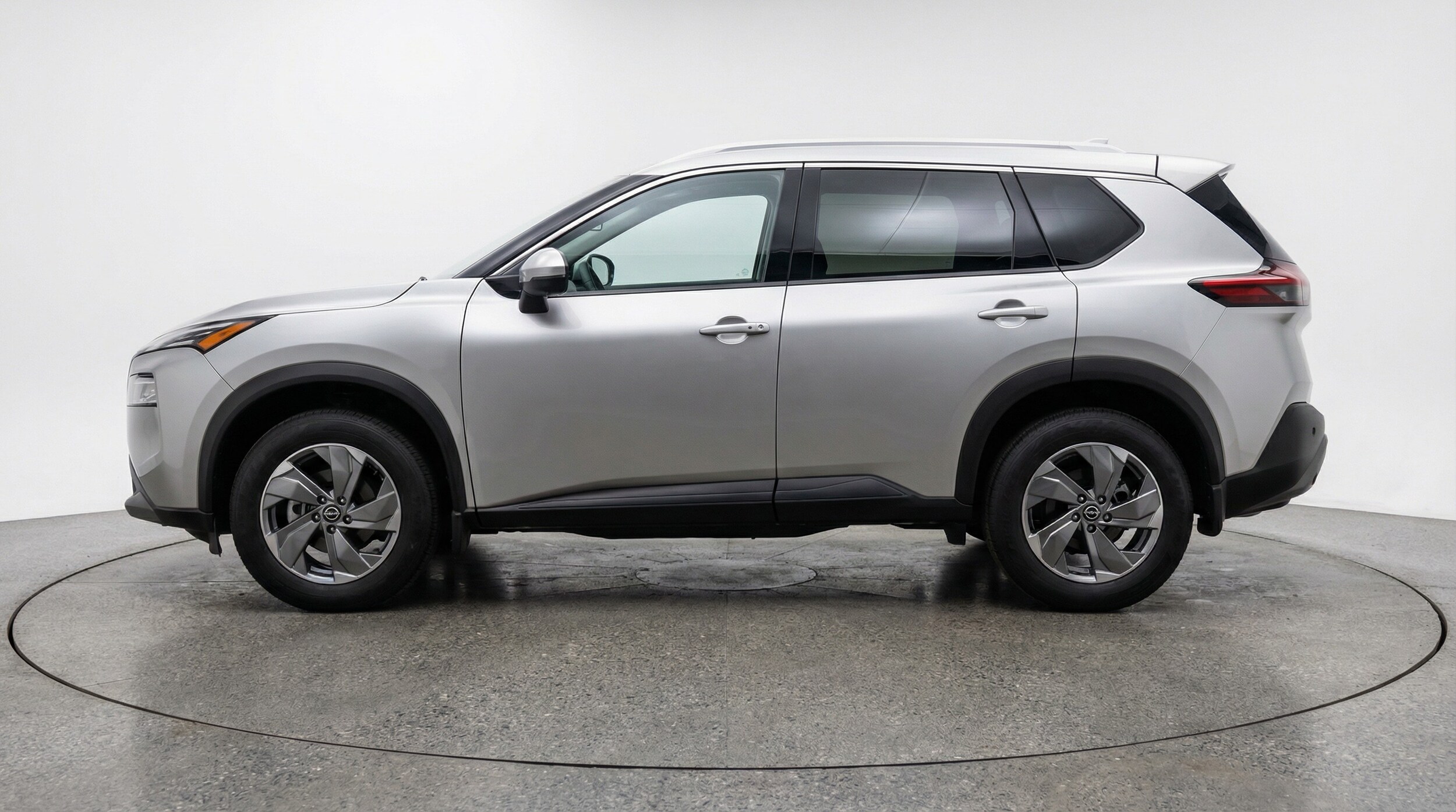 Thumbnail: 2025 Nissan Rogue - 4