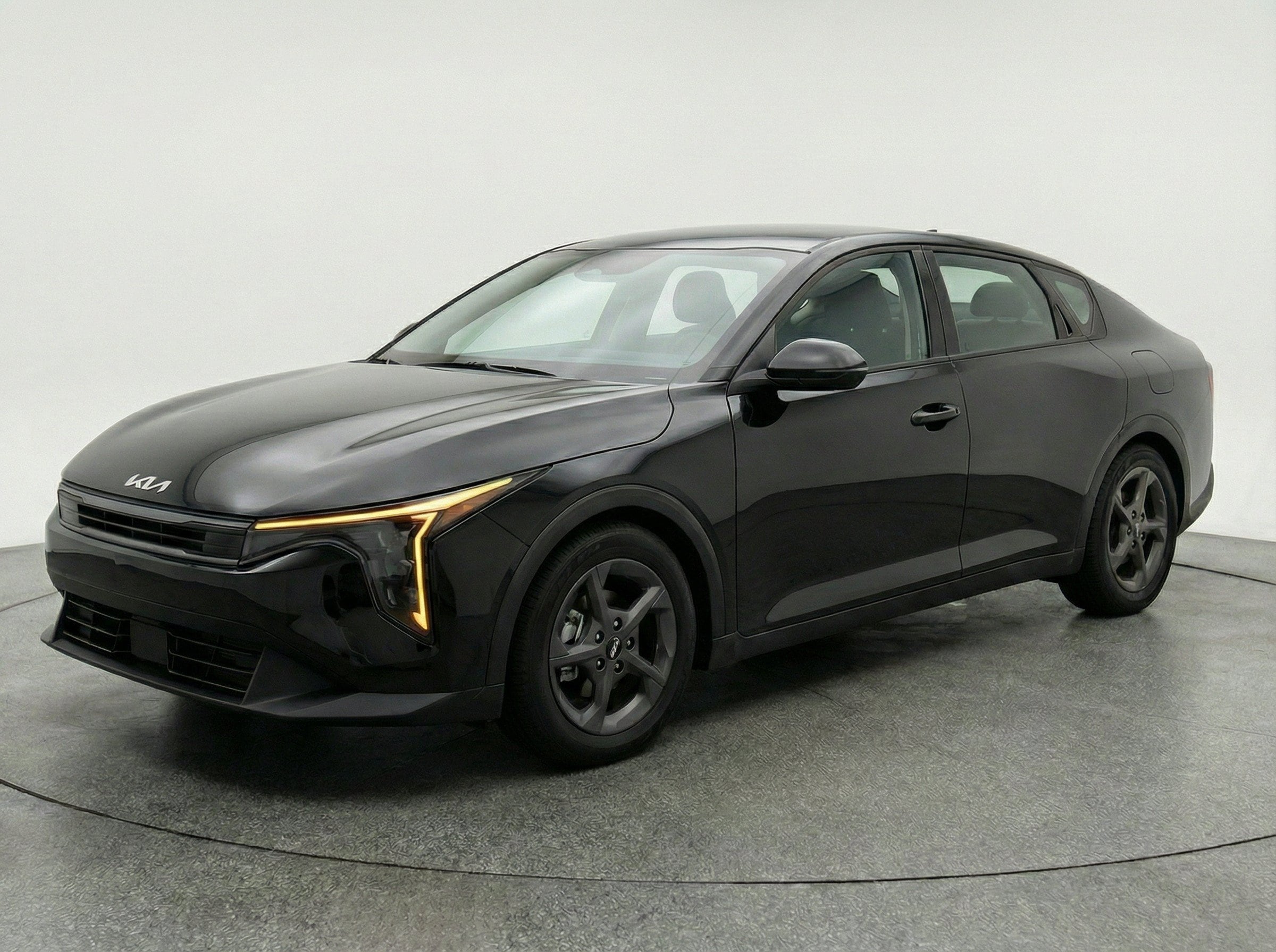 Thumbnail: 2025 Kia K4 - 3