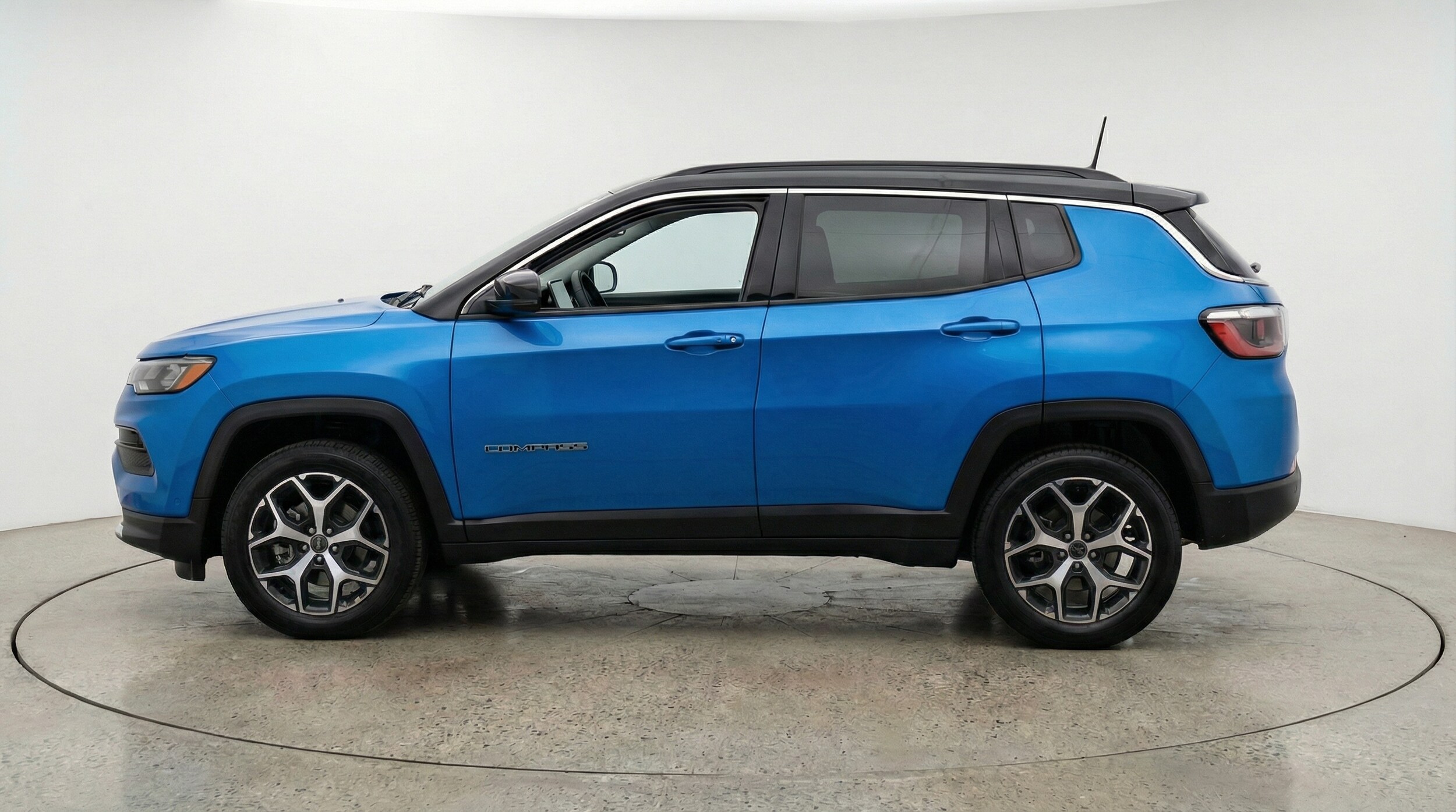 Thumbnail: 2025 Jeep Compass - 4