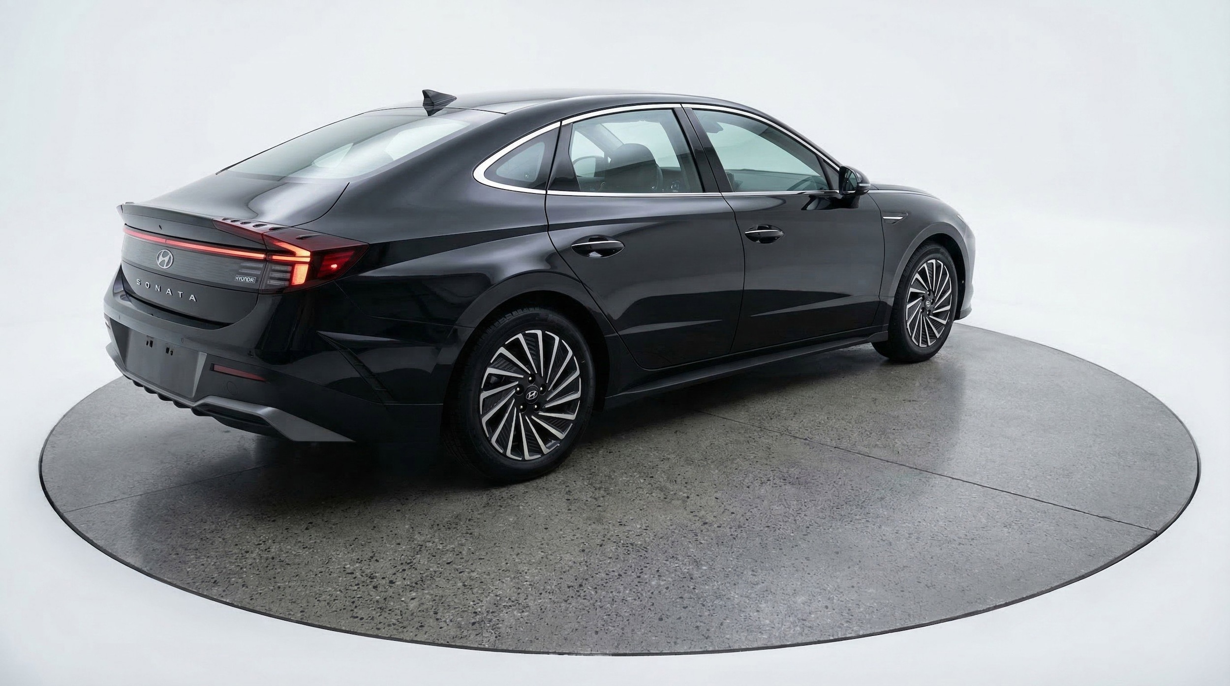 Thumbnail: 2025 Hyundai Sonata - 9