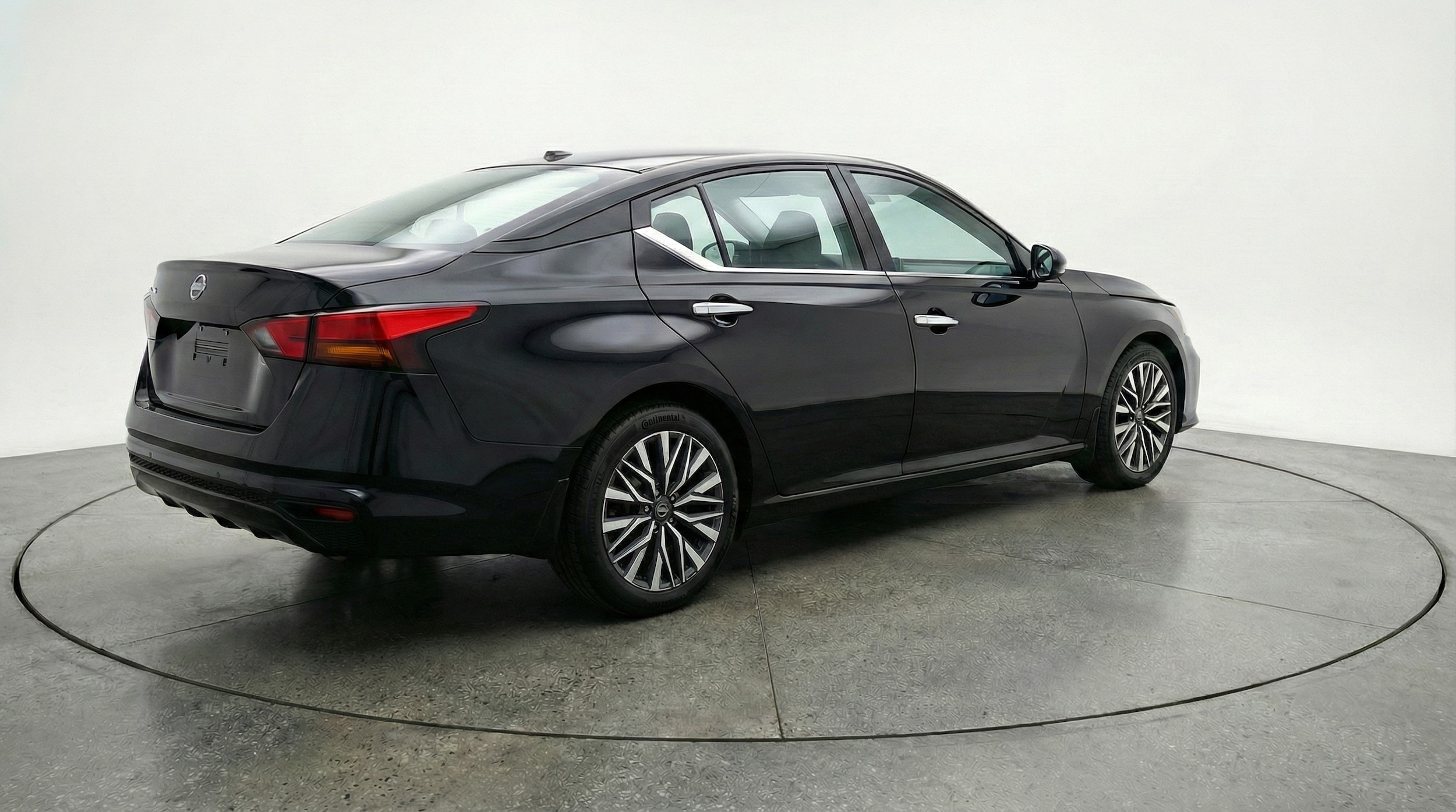 Thumbnail: 2025 Nissan Altima - 7