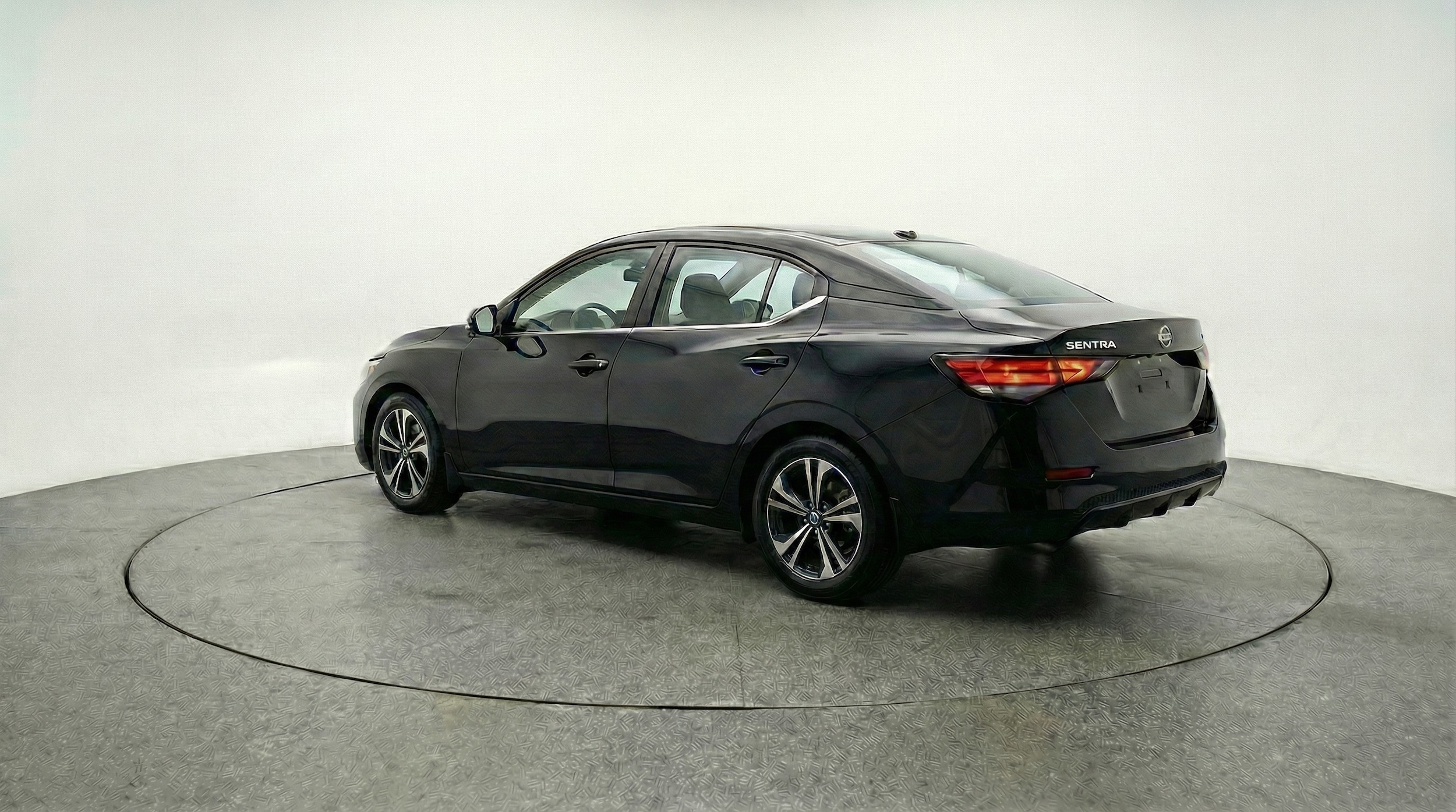 Thumbnail: 2025 Nissan Sentra - 5