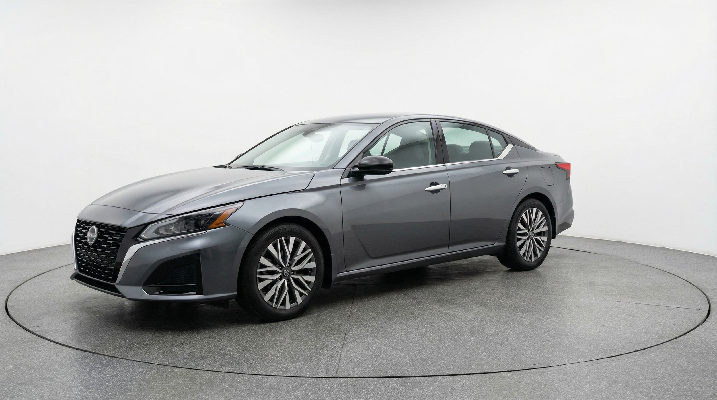 Thumbnail: 2025 Nissan Altima - 3