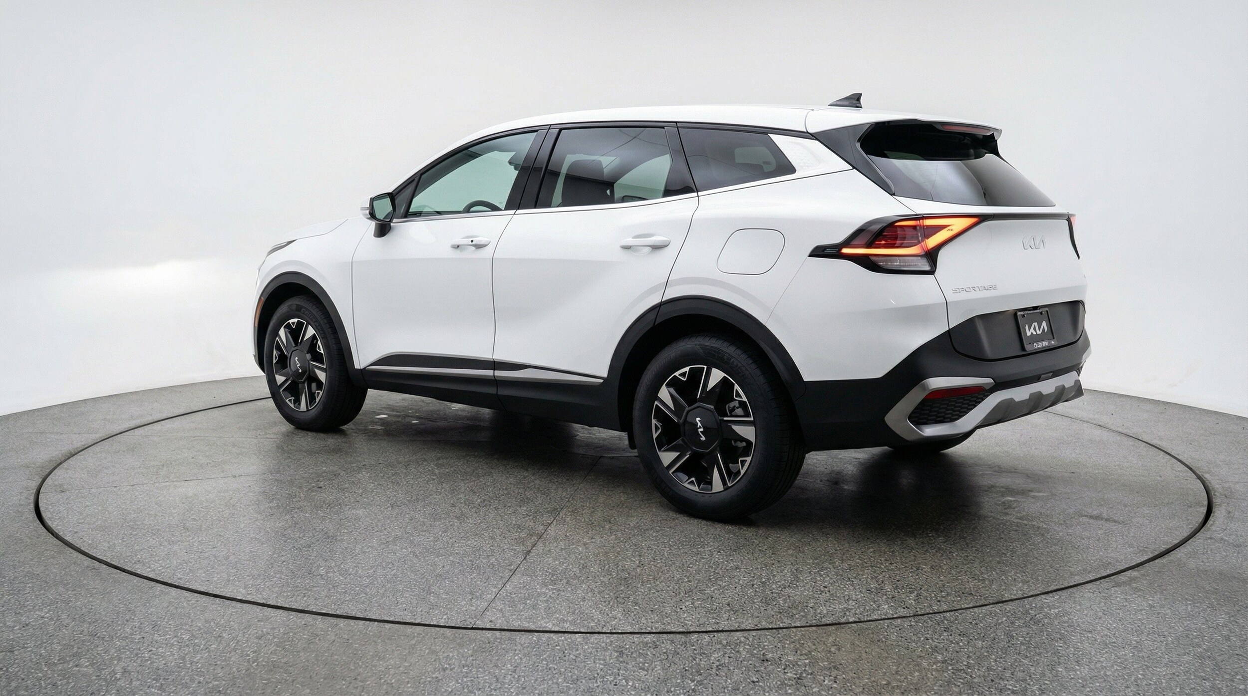 Thumbnail: 2026 Kia Sportage - 6