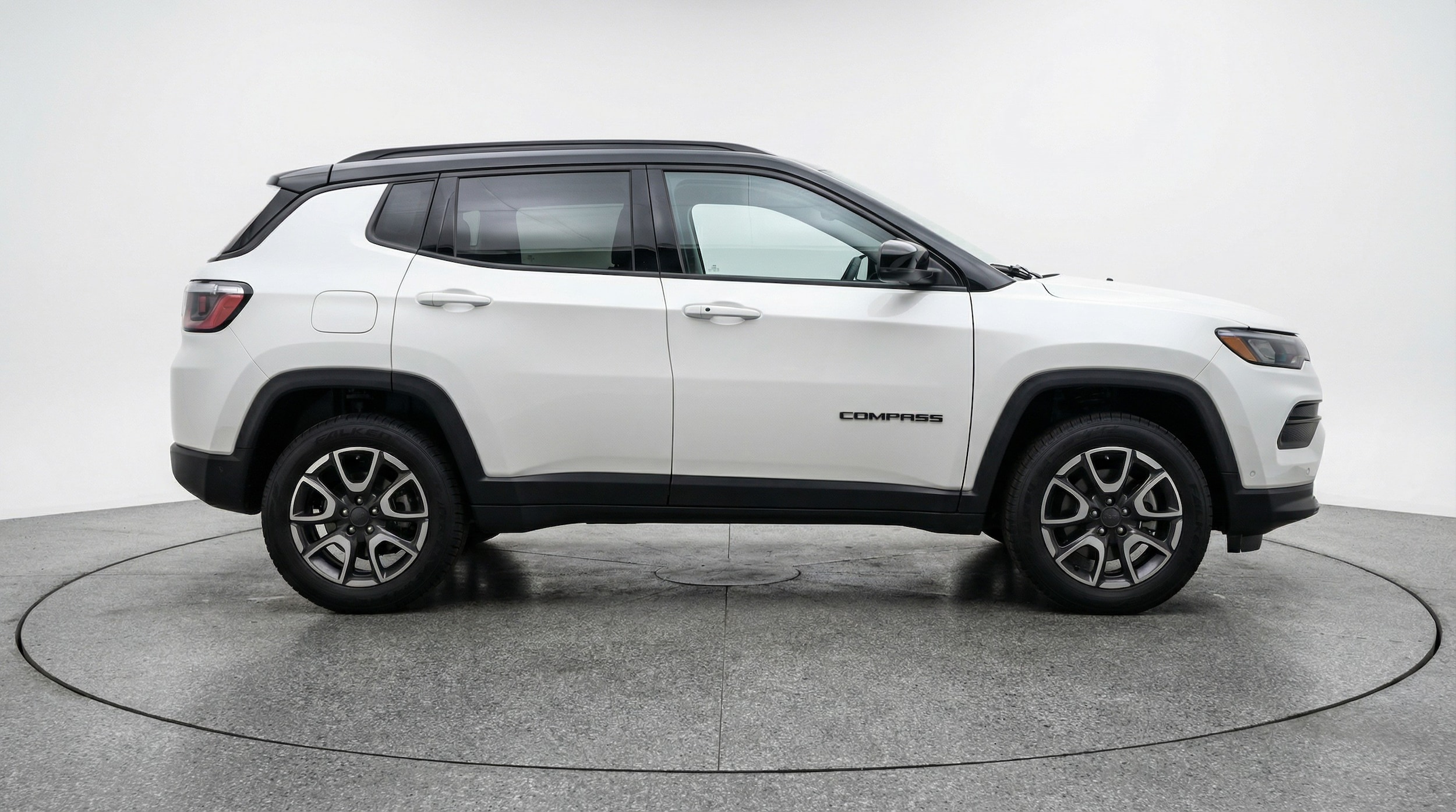 Thumbnail: 2025 Jeep Compass - 8