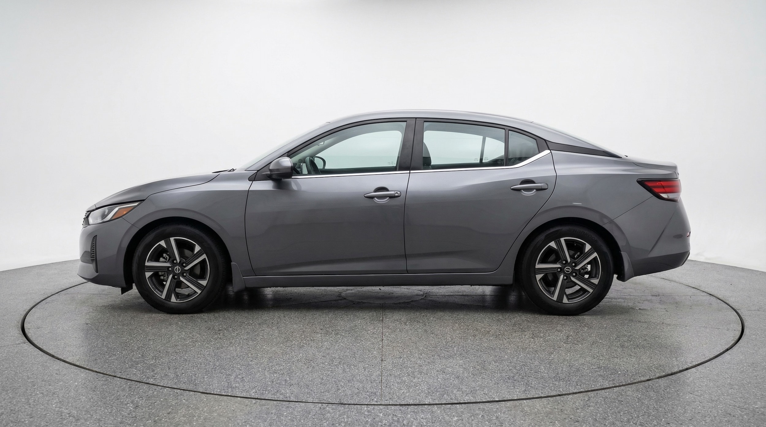 Thumbnail: 2025 Nissan Sentra - 4