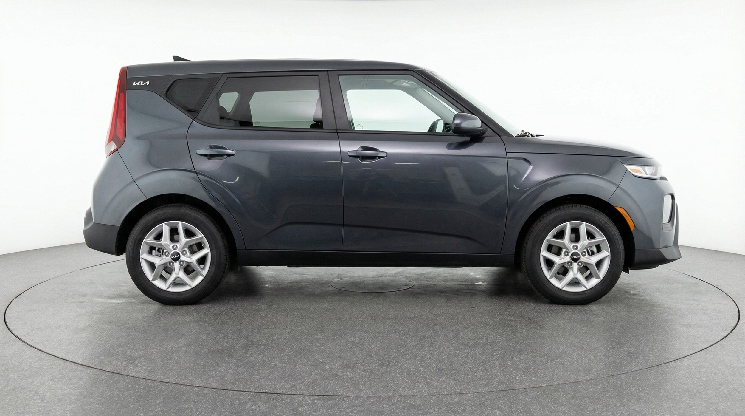 Thumbnail: 2025 Kia Soul - 8