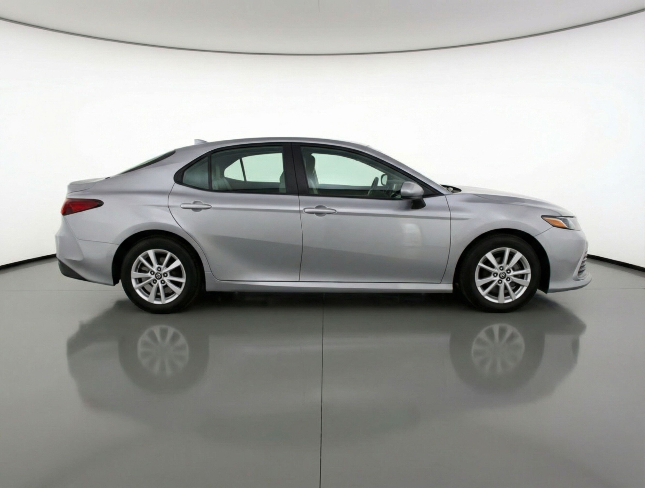 Thumbnail: 2025 Toyota Camry - 8