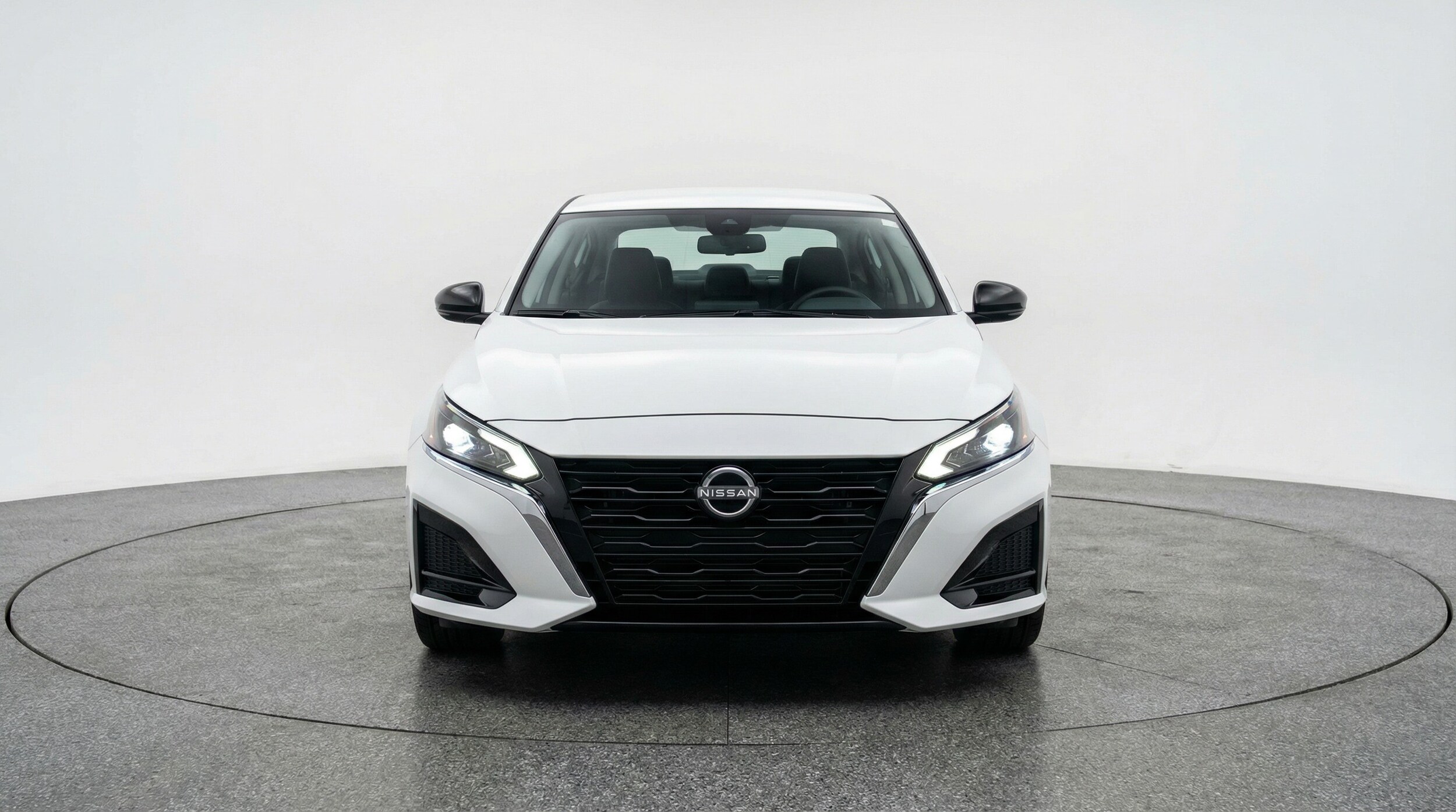 Thumbnail: 2025 Nissan Altima - 2