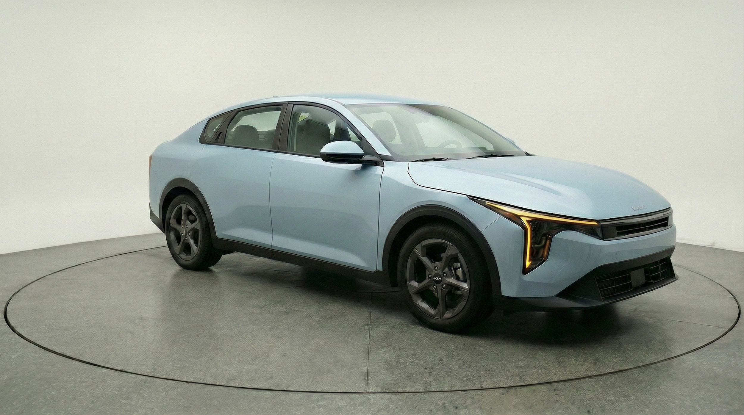 Thumbnail: 2025 Kia K4 - 1