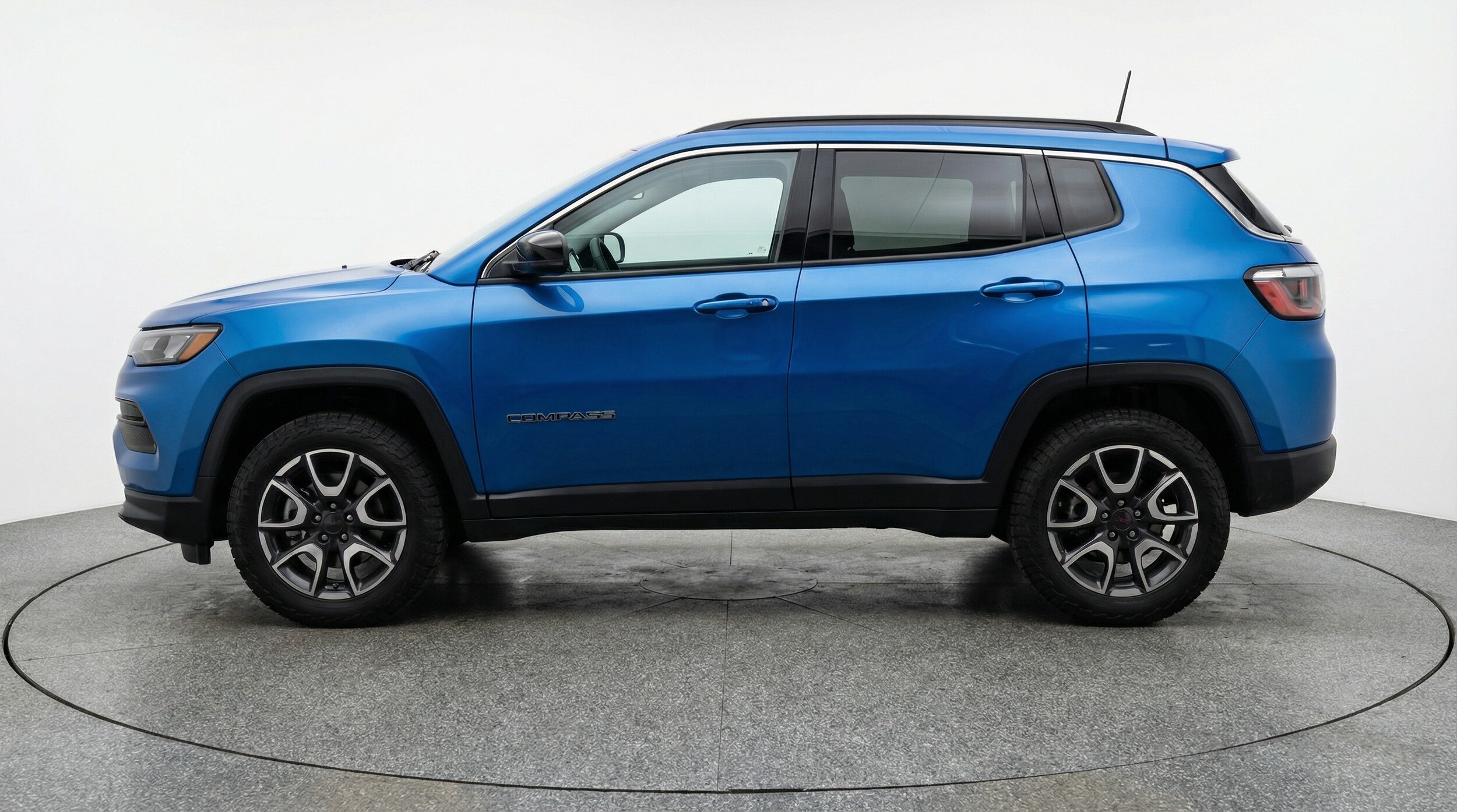 Thumbnail: 2025 Jeep Compass - 4