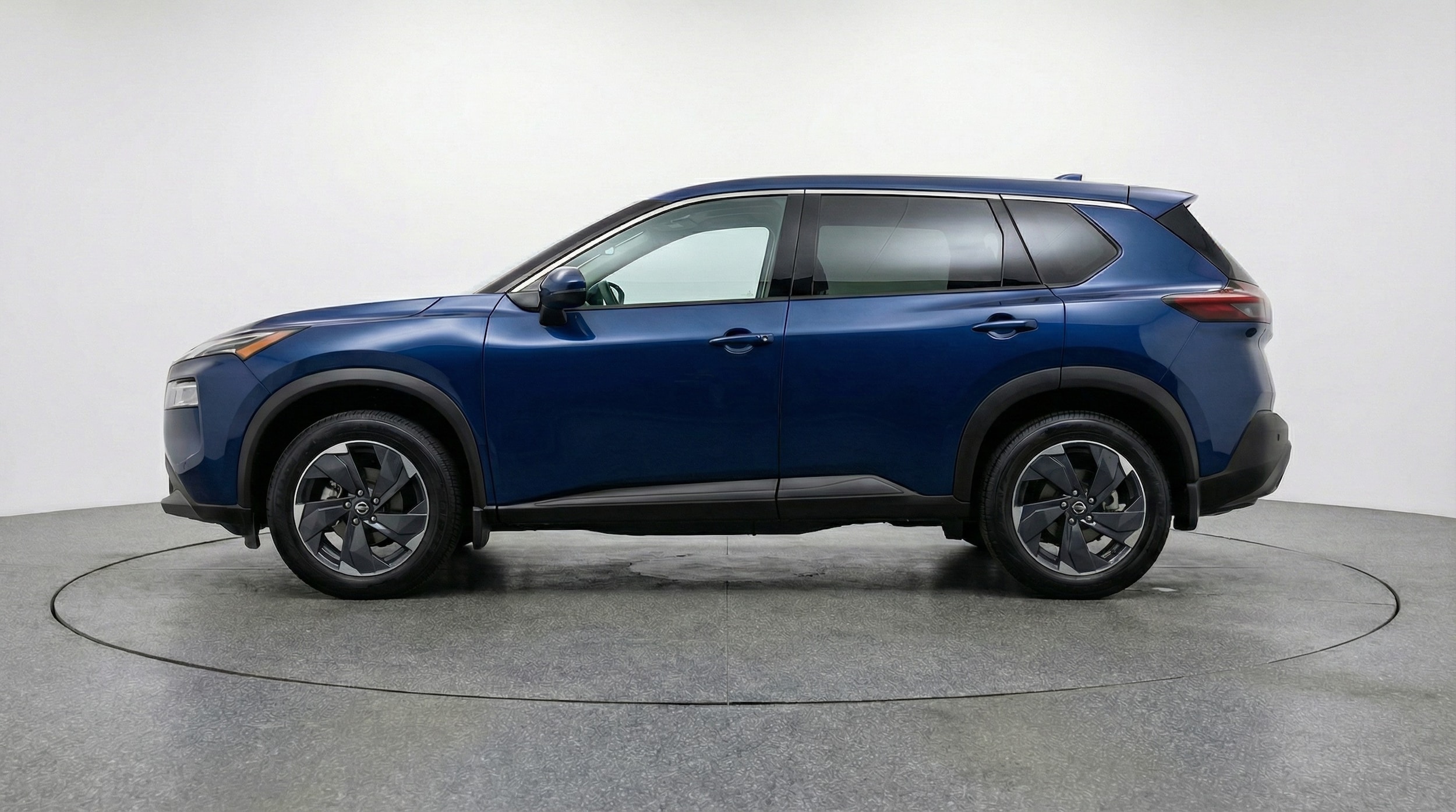 Thumbnail: 2025 Nissan Rogue - 4