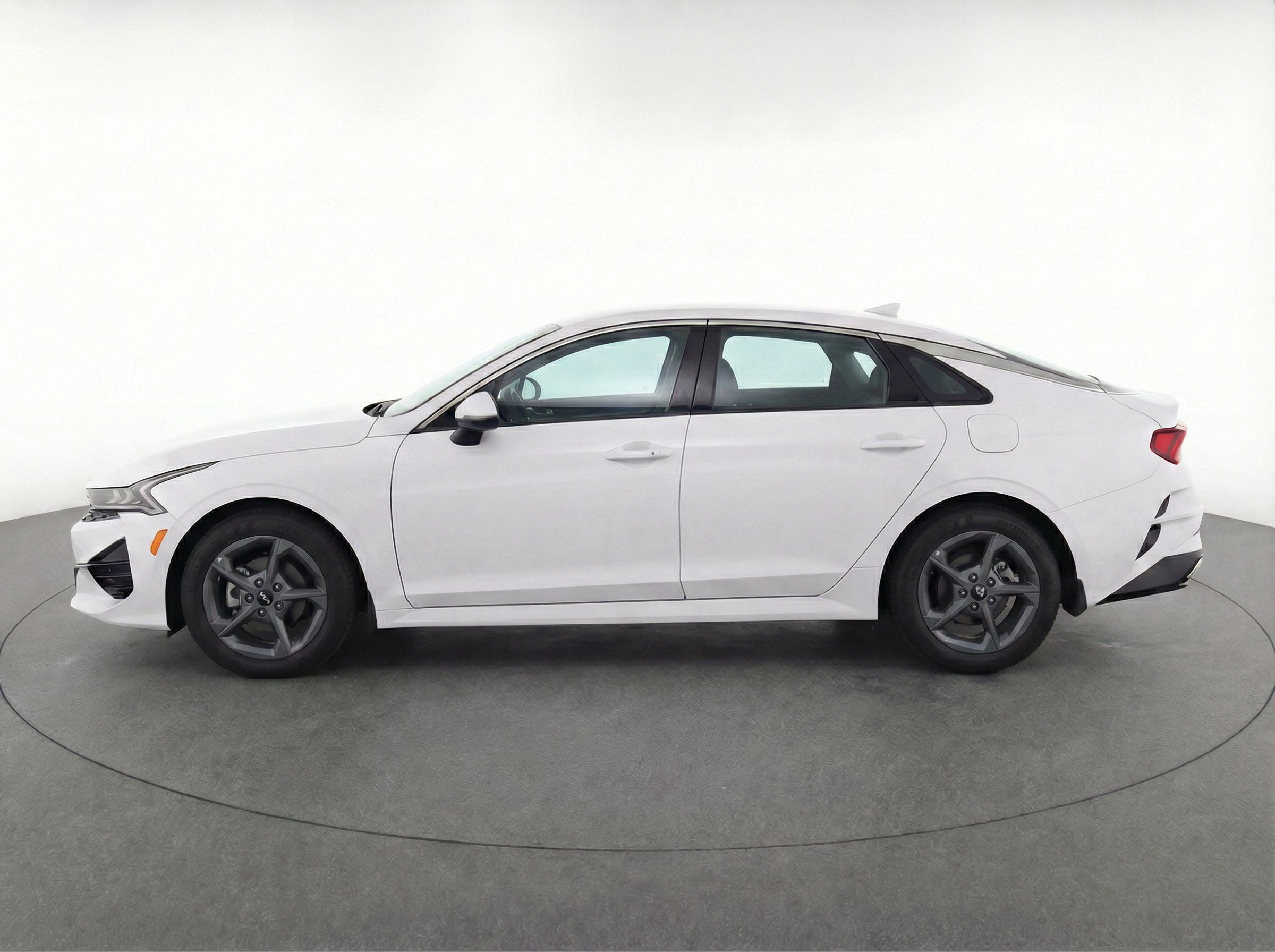 Thumbnail: 2025 Kia K4 - 4