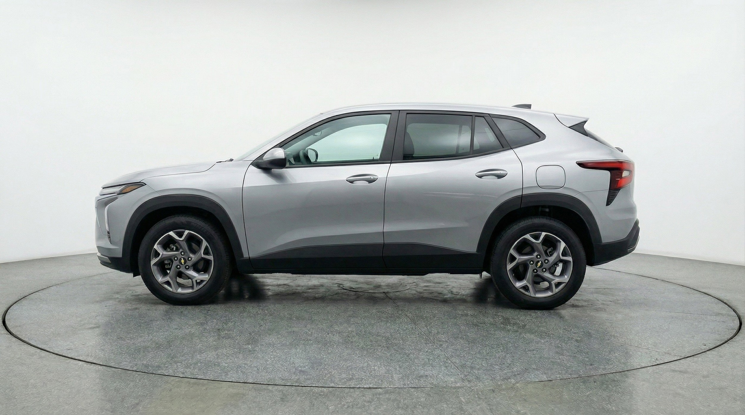 Thumbnail: 2025 Chevrolet Trax - 5