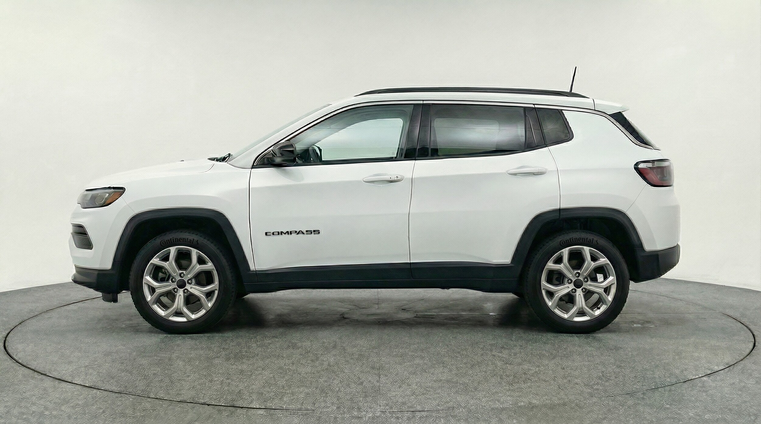 Thumbnail: 2025 Jeep Compass - 4