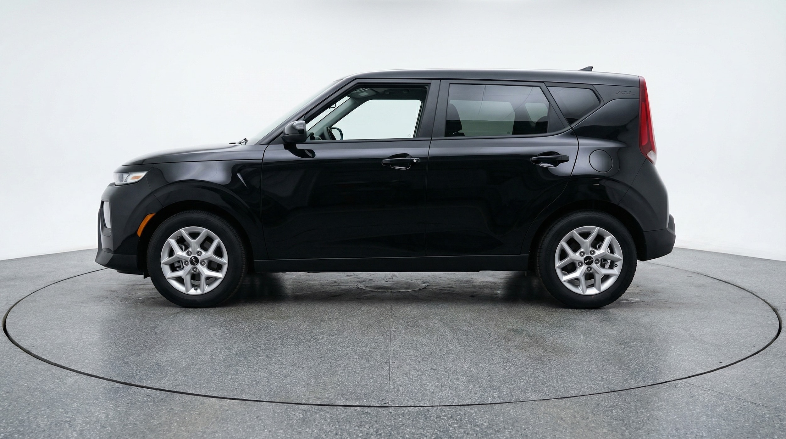 Thumbnail: 2025 Kia Soul - 4