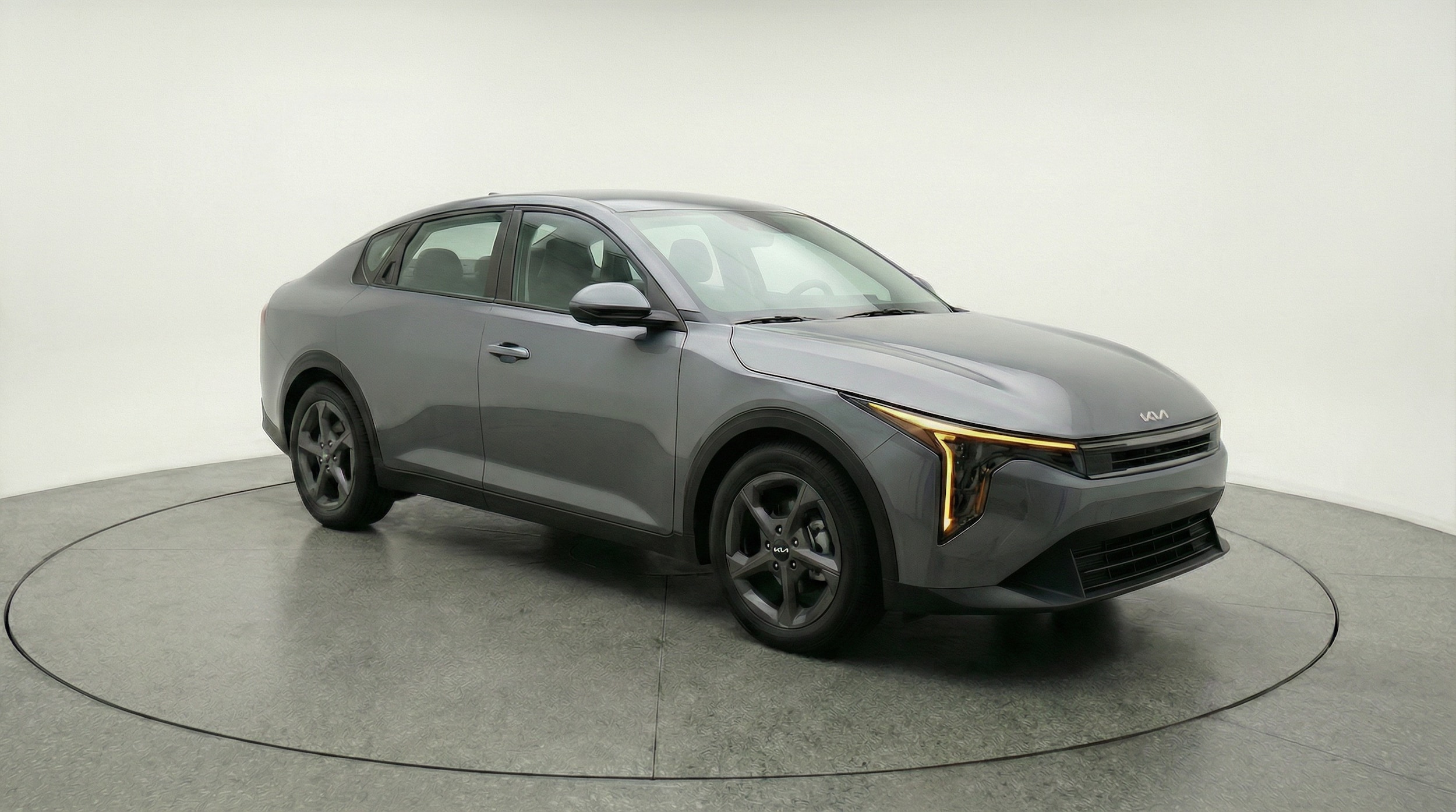 Thumbnail: 2025 Kia K4 - 1