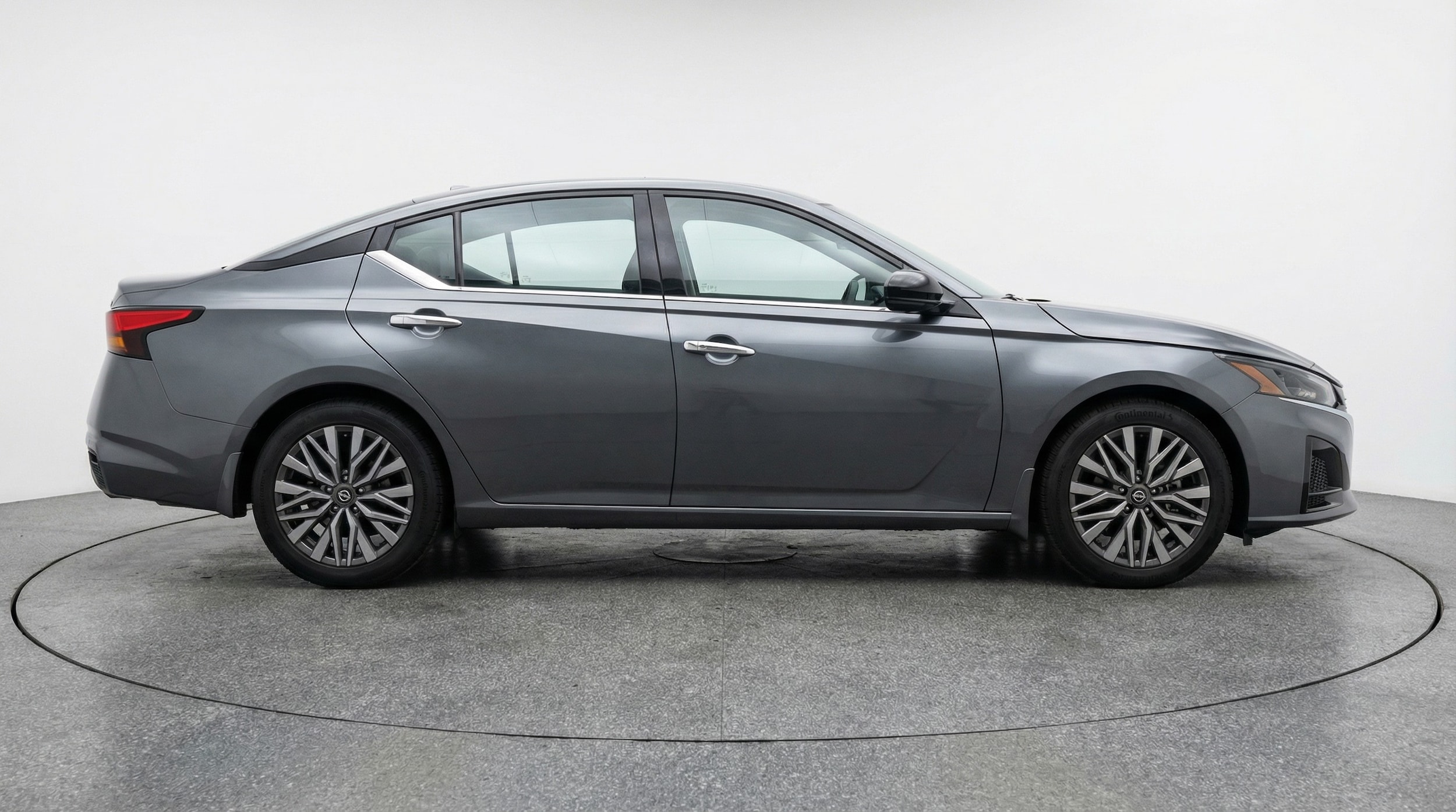 Thumbnail: 2025 Nissan Altima - 8