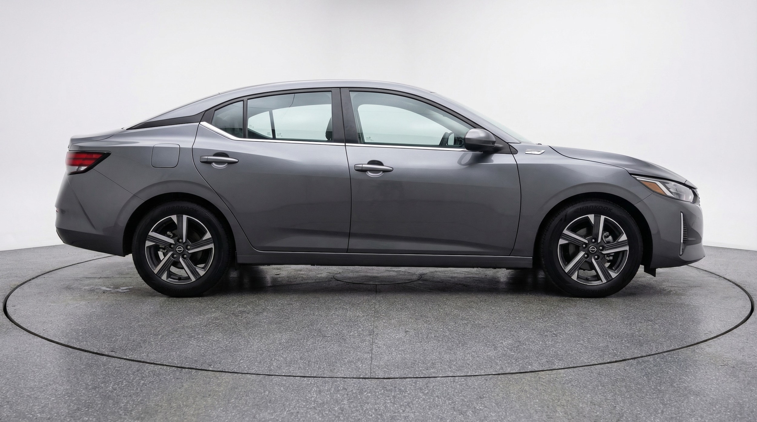 Thumbnail: 2025 Nissan Sentra - 8