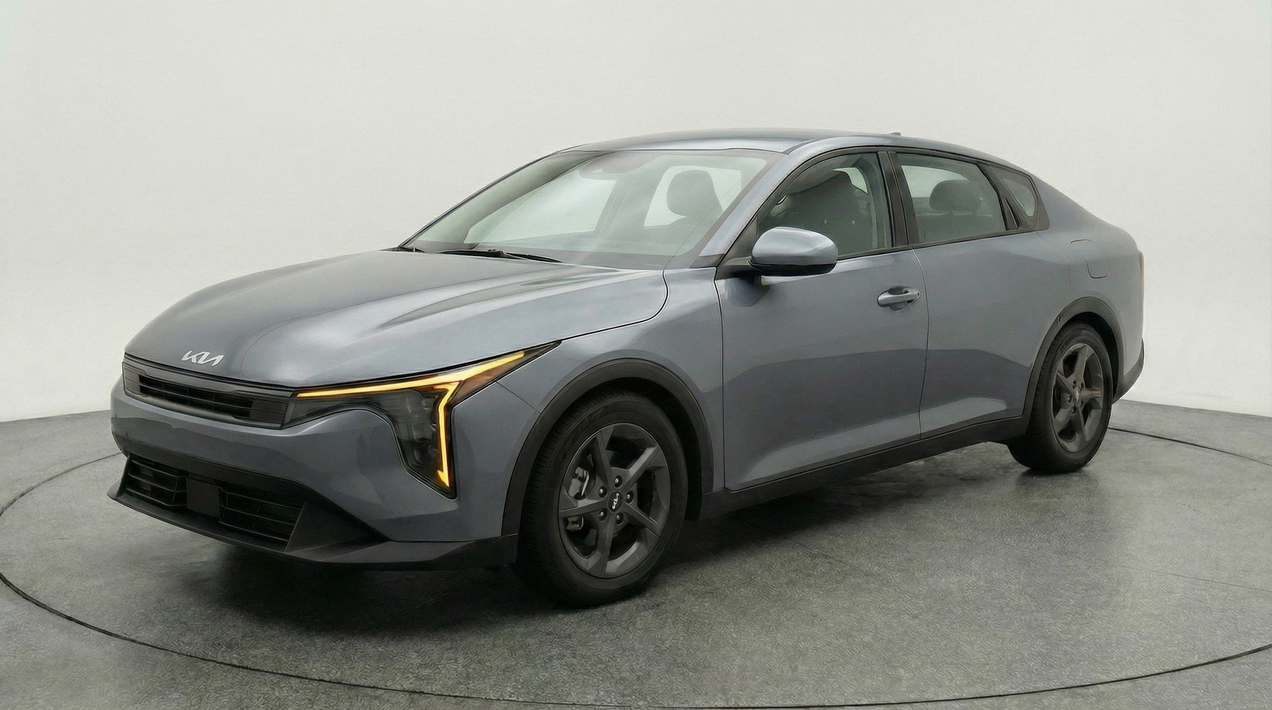 Thumbnail: 2025 Kia K4 - 3