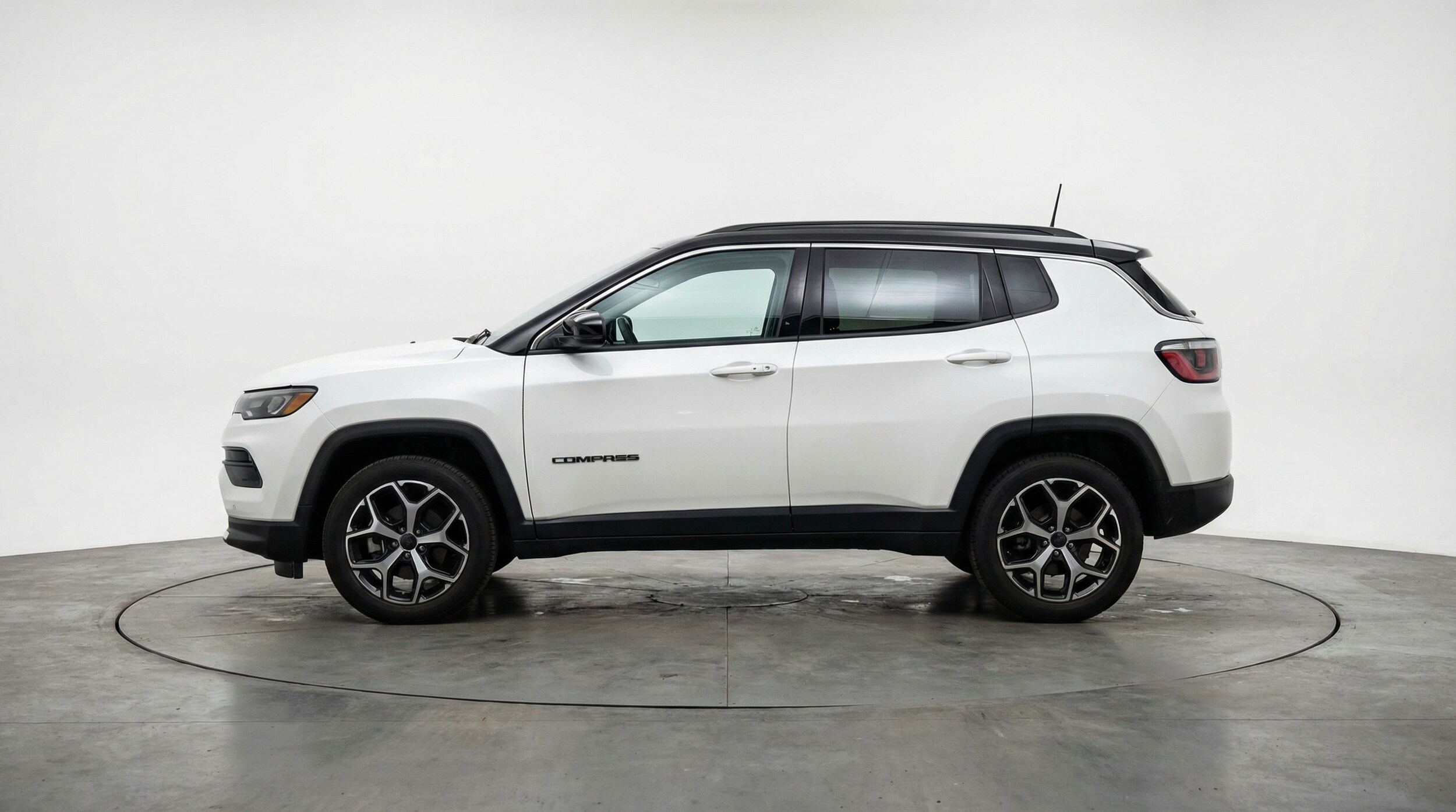 Thumbnail: 2025 Jeep Compass - 4