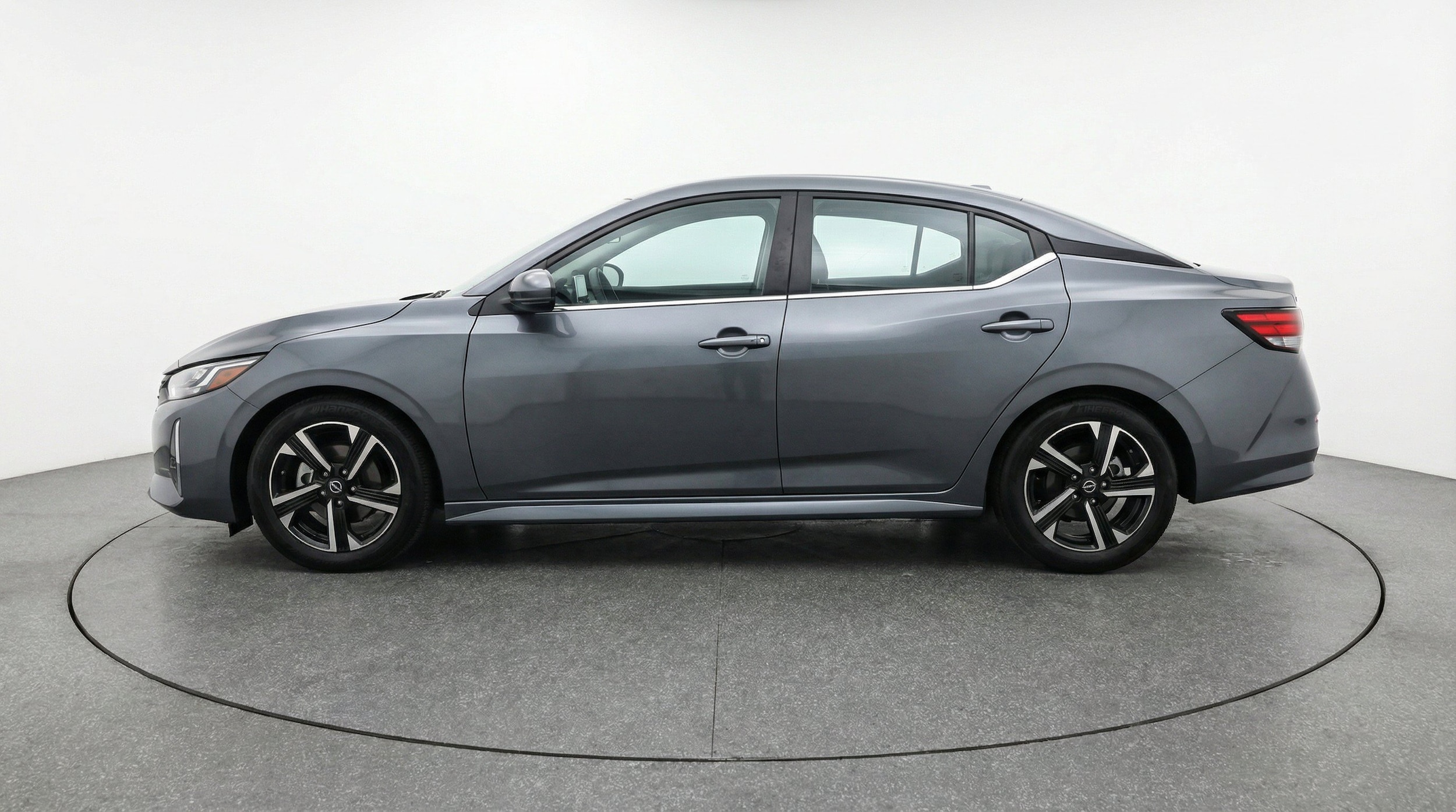 Thumbnail: 2025 Nissan Sentra - 5