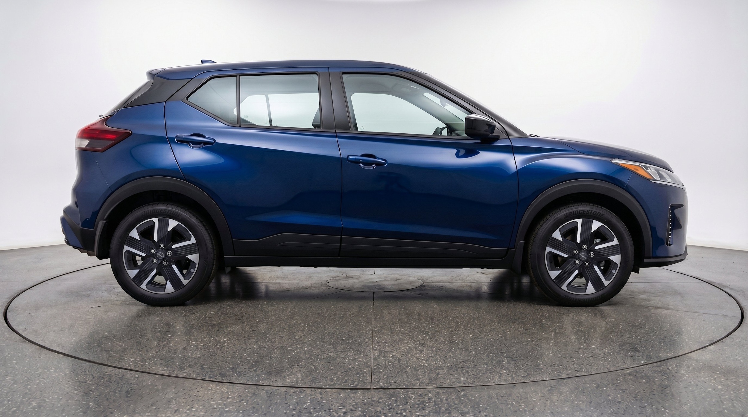 Thumbnail: 2026 Nissan Kicks - 11