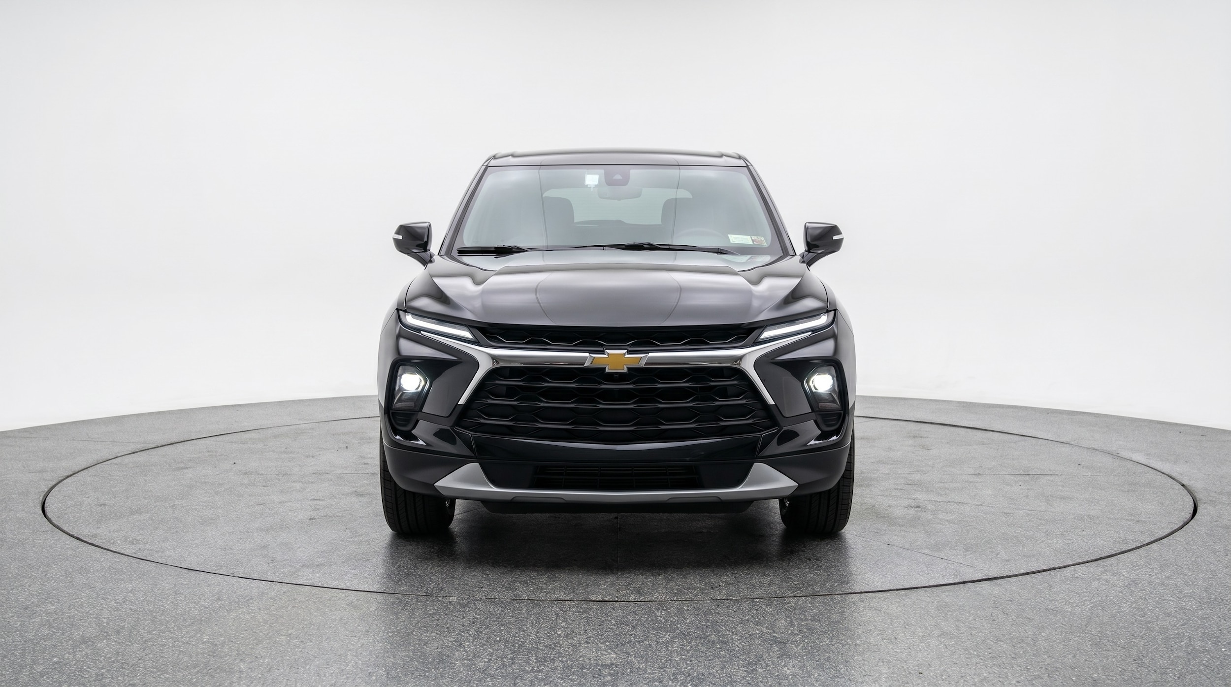Thumbnail: 2025 Chevrolet Blazer - 2