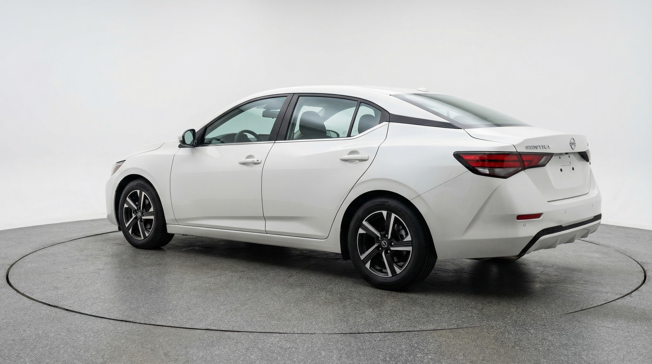 Thumbnail: 2025 Nissan Sentra - 5