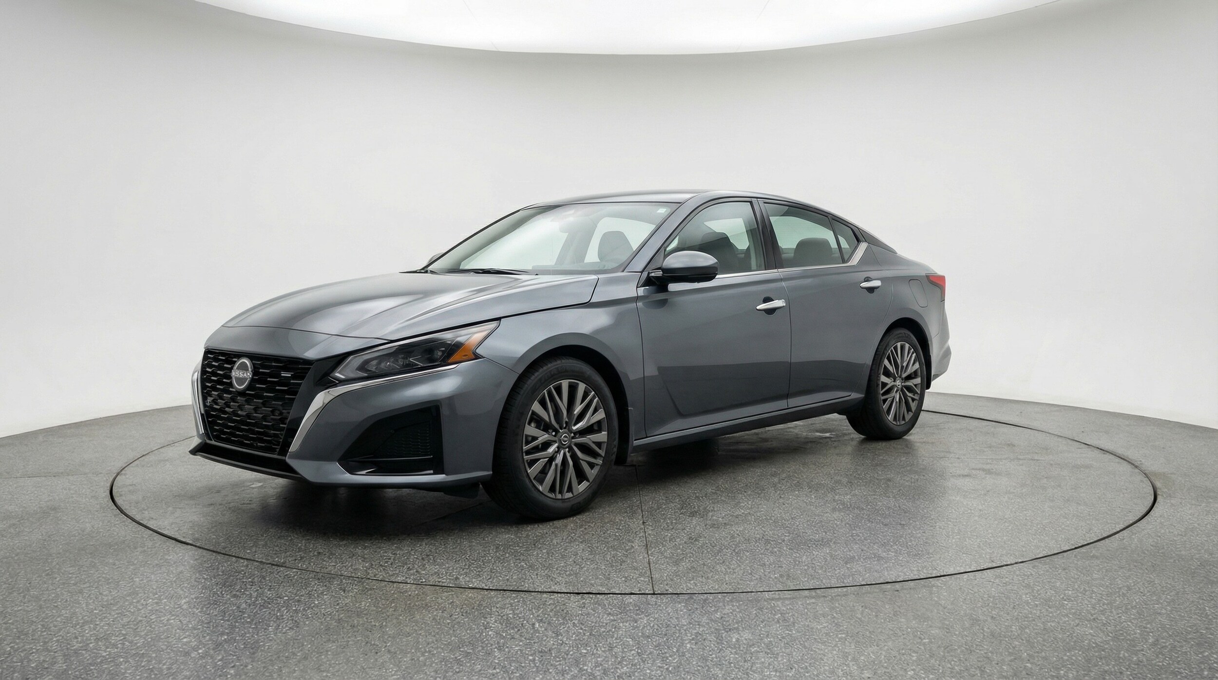 Thumbnail: 2025 Nissan Altima - 3