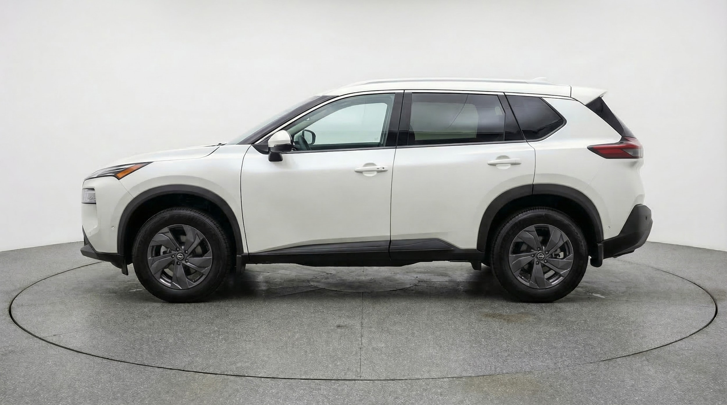 Thumbnail: 2024 Nissan Rogue - 4