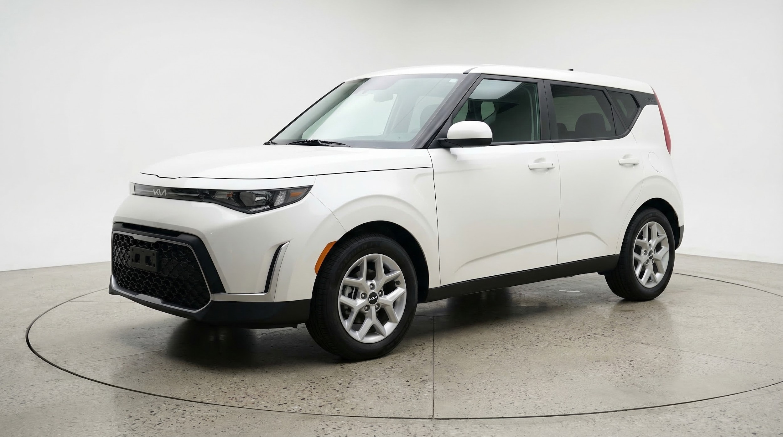 Thumbnail: 2025 Kia Soul - 3