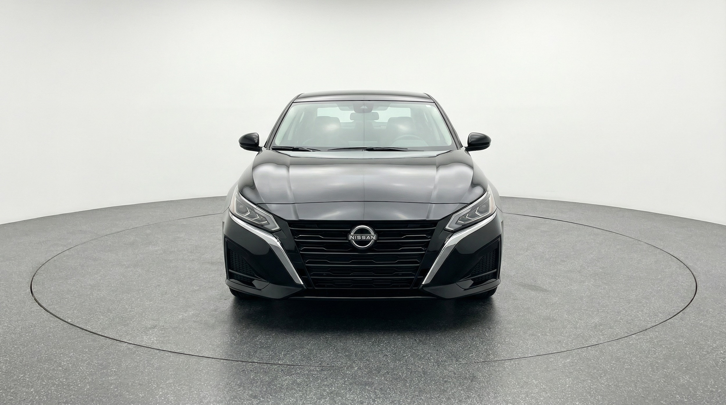 Thumbnail: 2025 Nissan Altima - 2