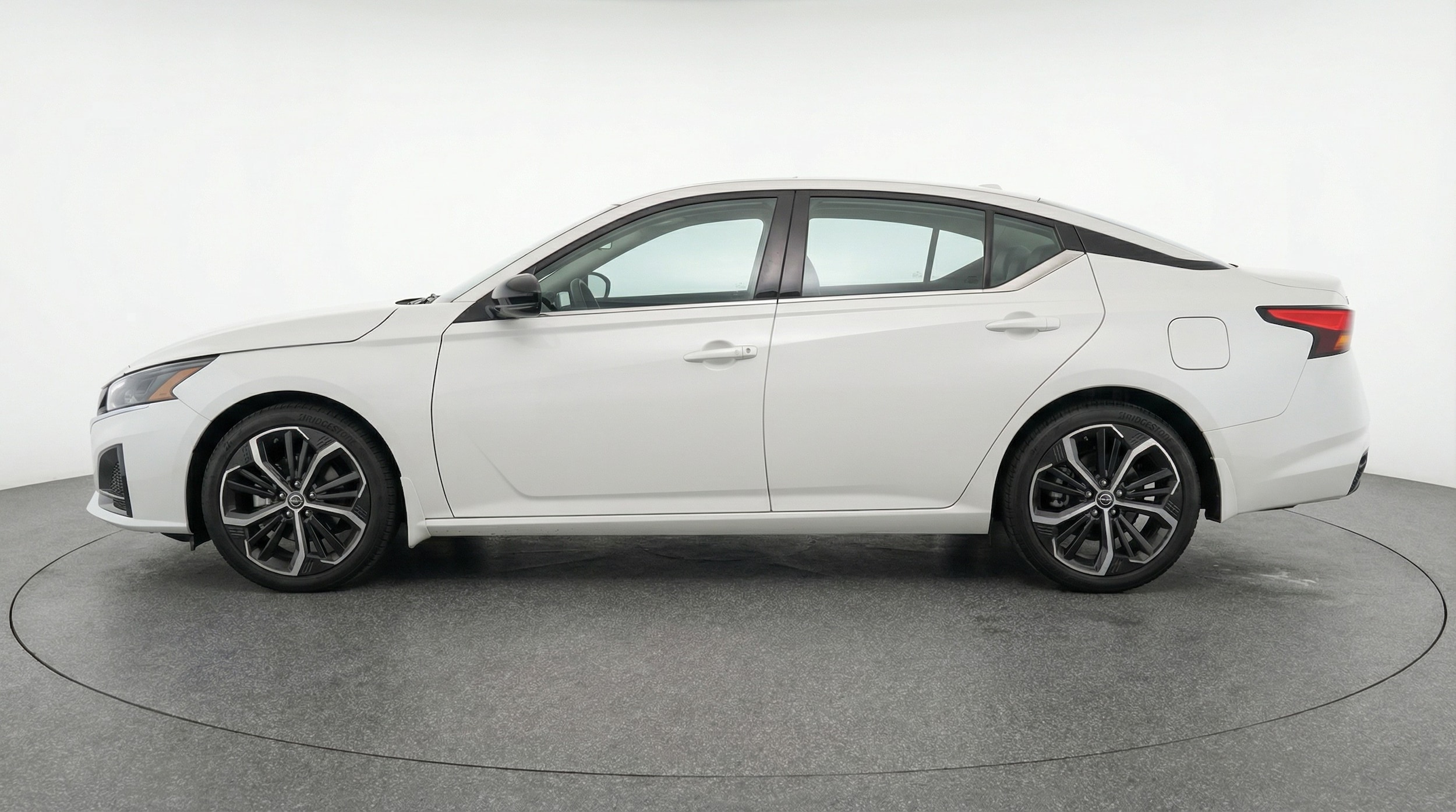 Thumbnail: 2025 Nissan Altima - 4