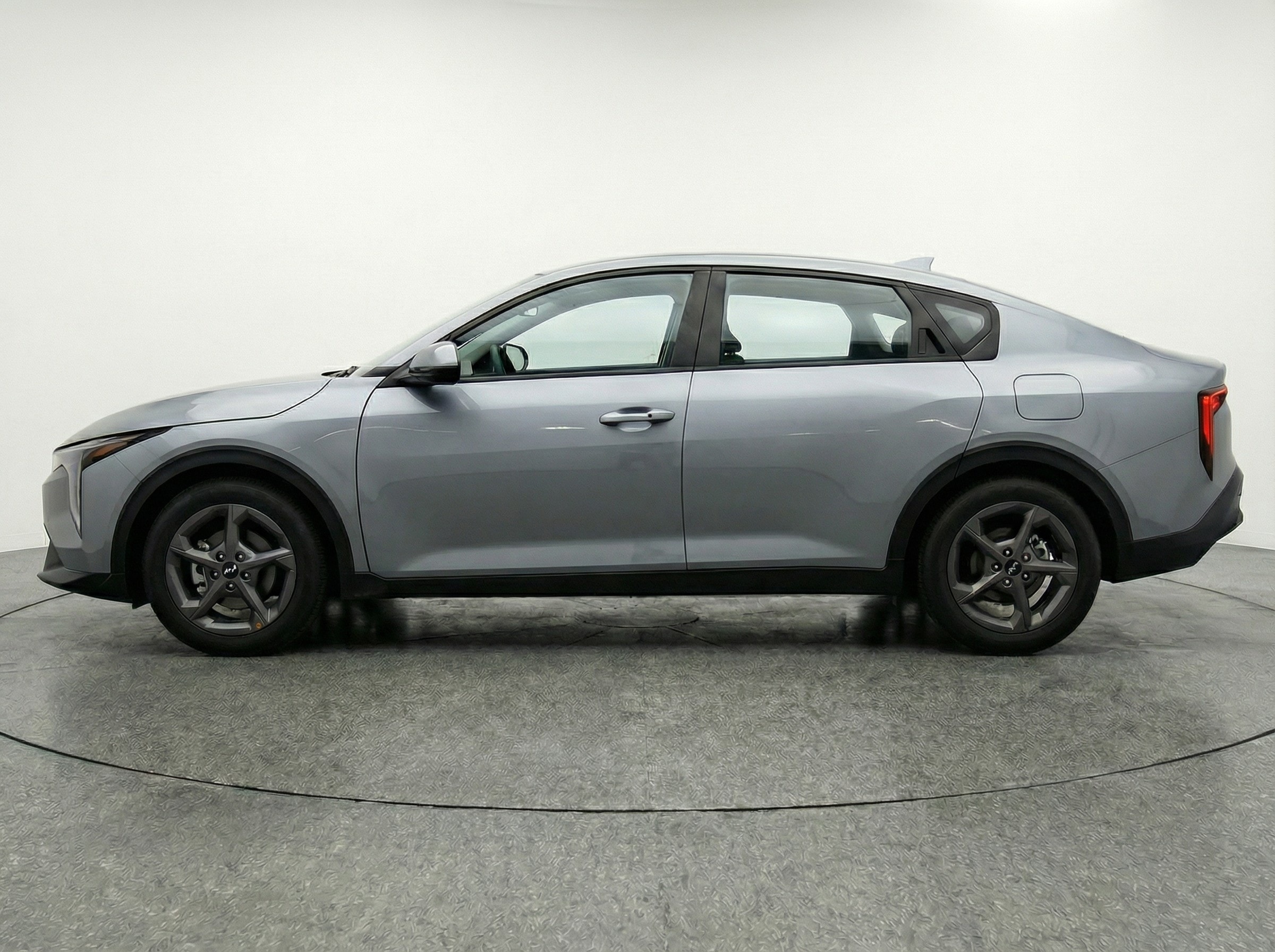 Thumbnail: 2025 Kia K4 - 4