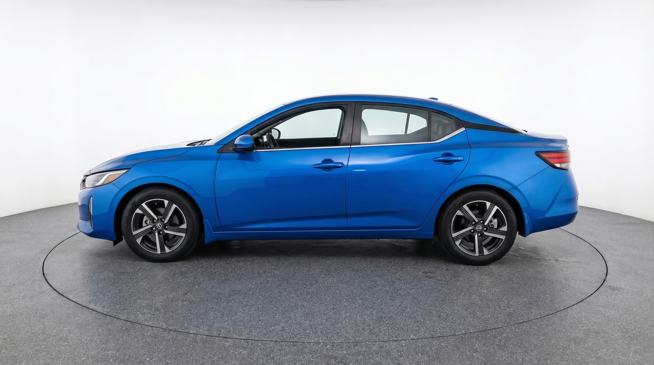 Thumbnail: 2025 Nissan Sentra - 4