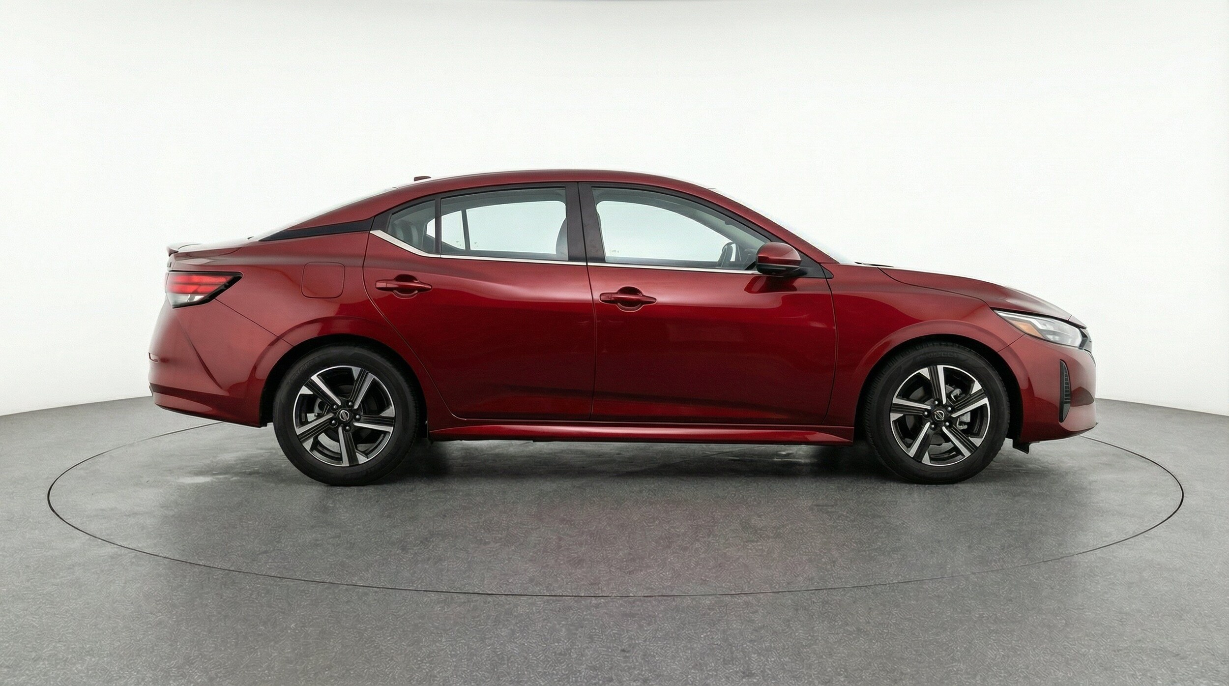 Thumbnail: 2025 Nissan Sentra - 11