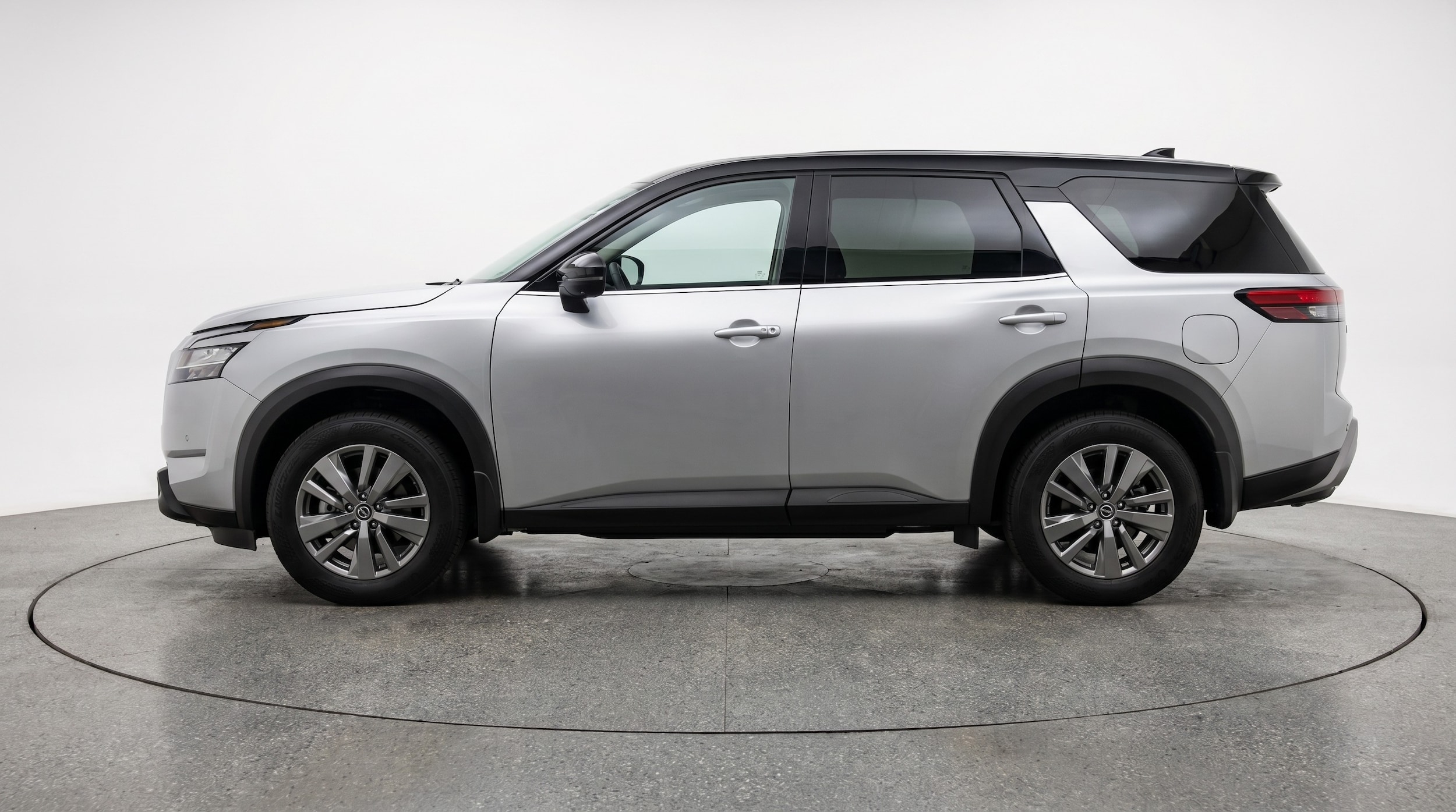 Thumbnail: 2025 Nissan Pathfinder - 4