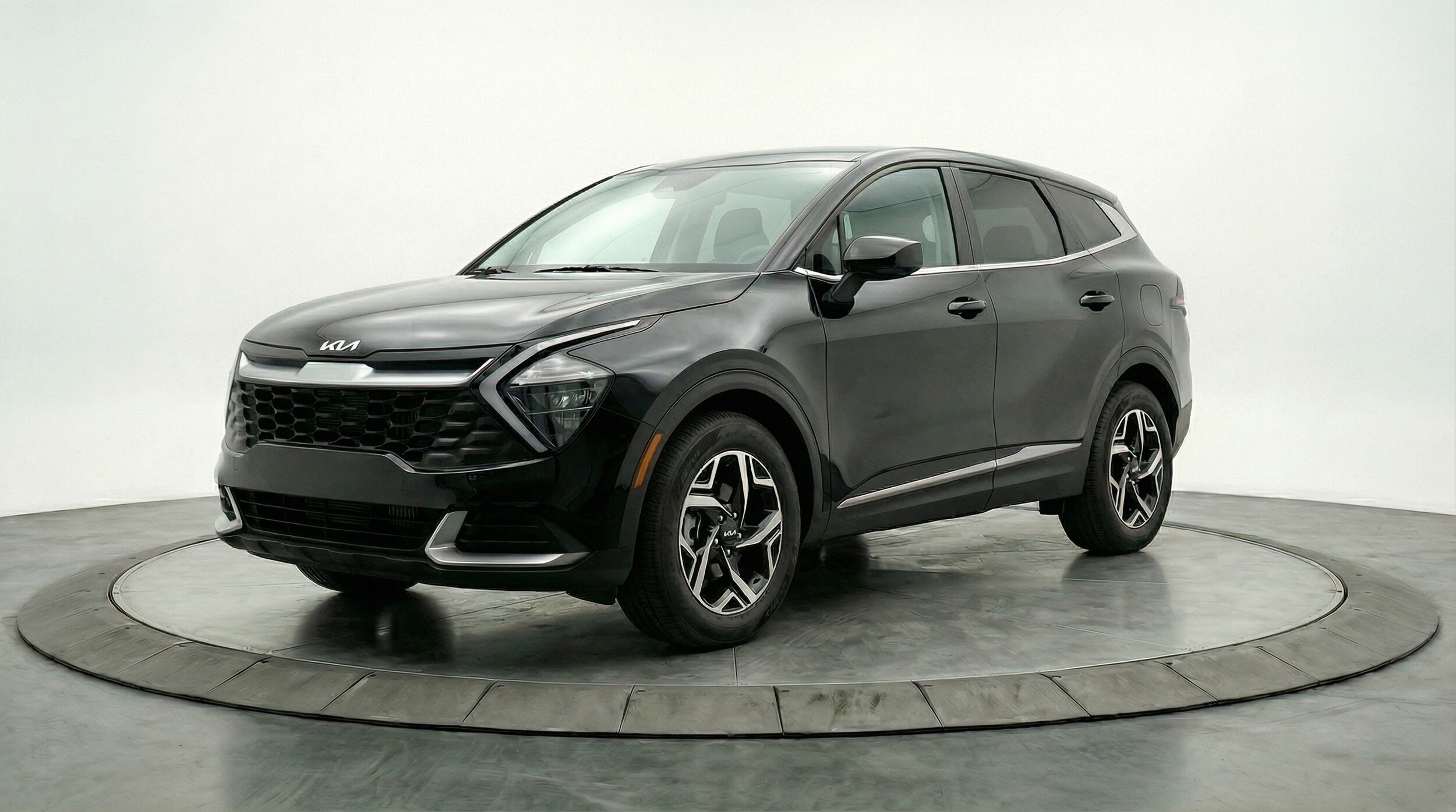 Thumbnail: 2025 Kia Sportage - 3