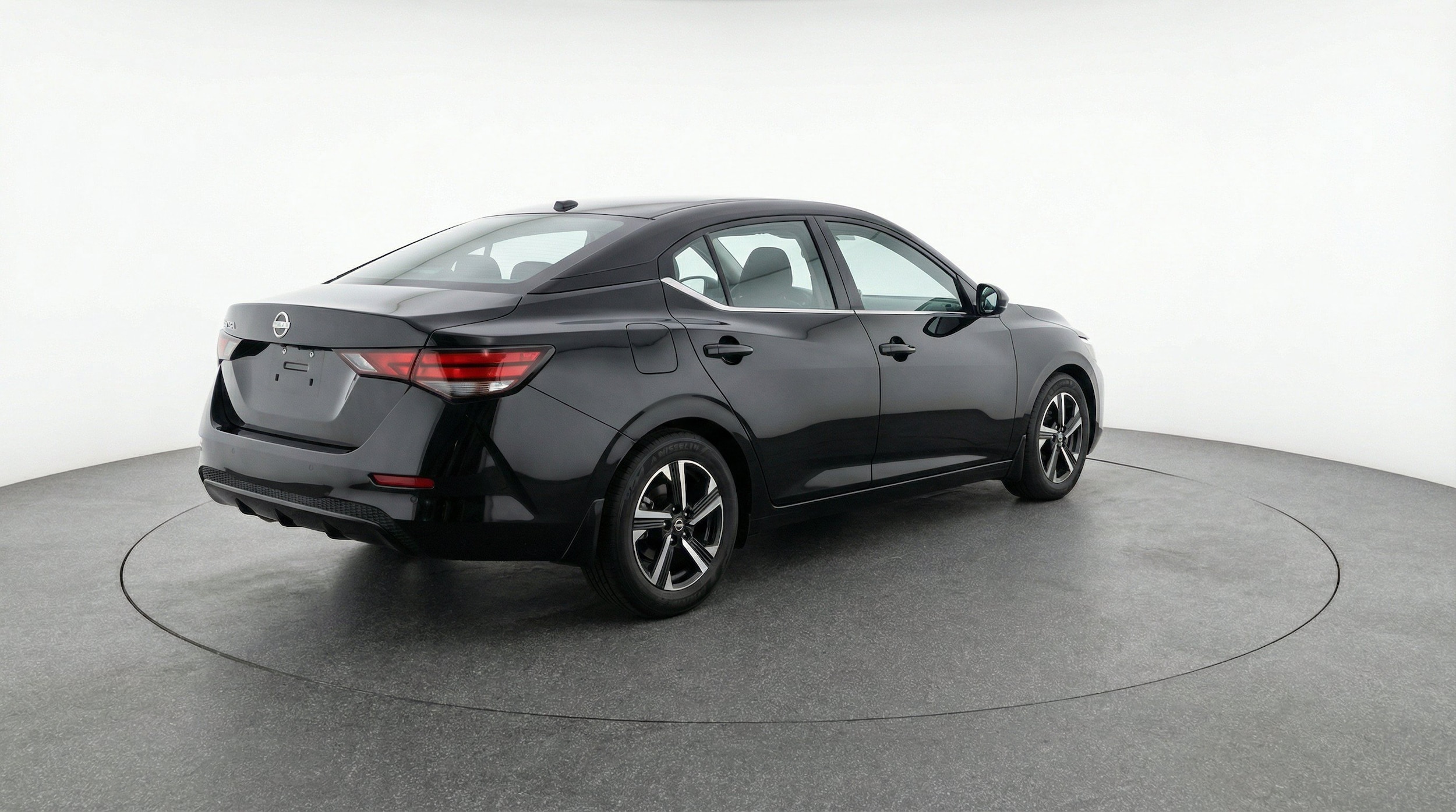 Thumbnail: 2025 Nissan Sentra - 9