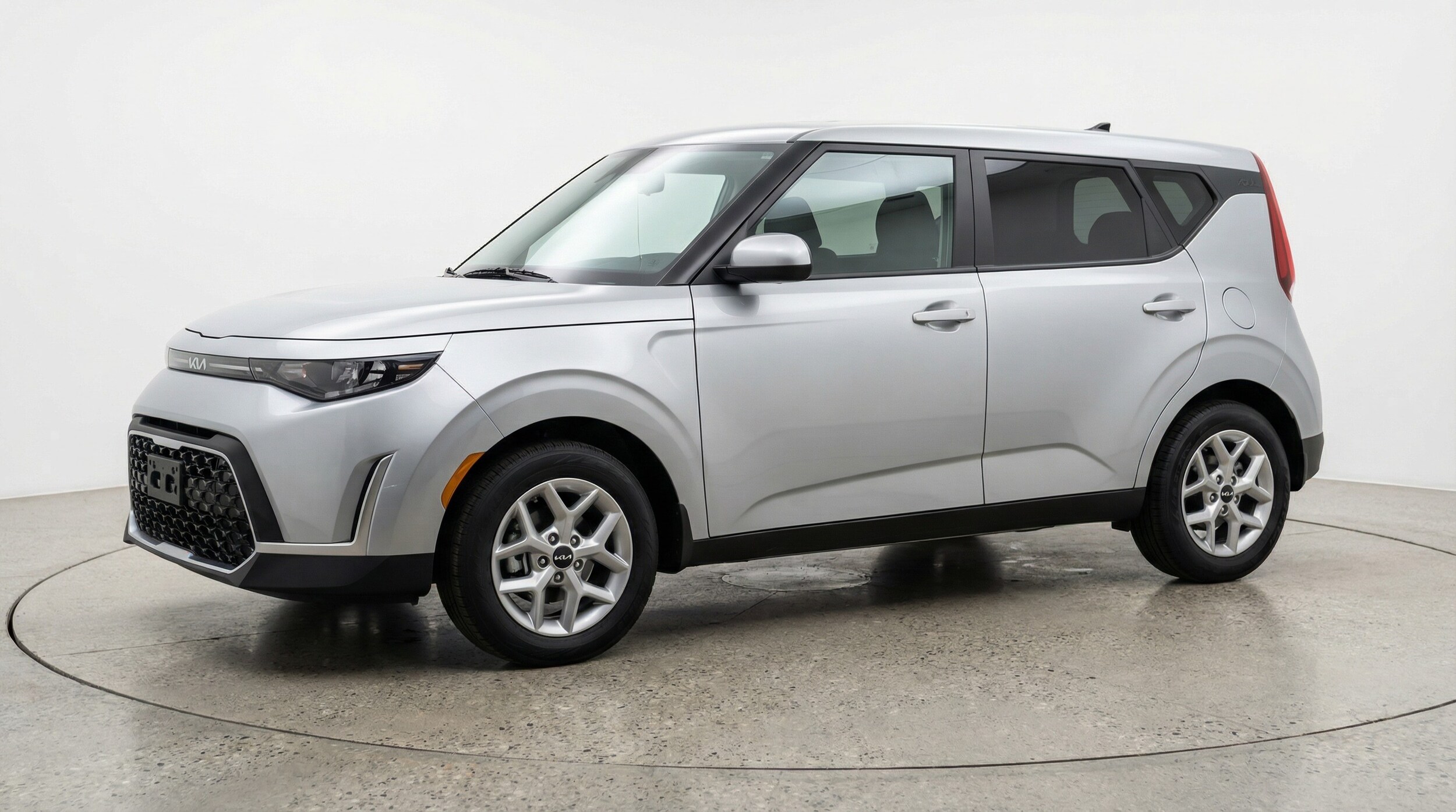 Thumbnail: 2025 Kia Soul - 3