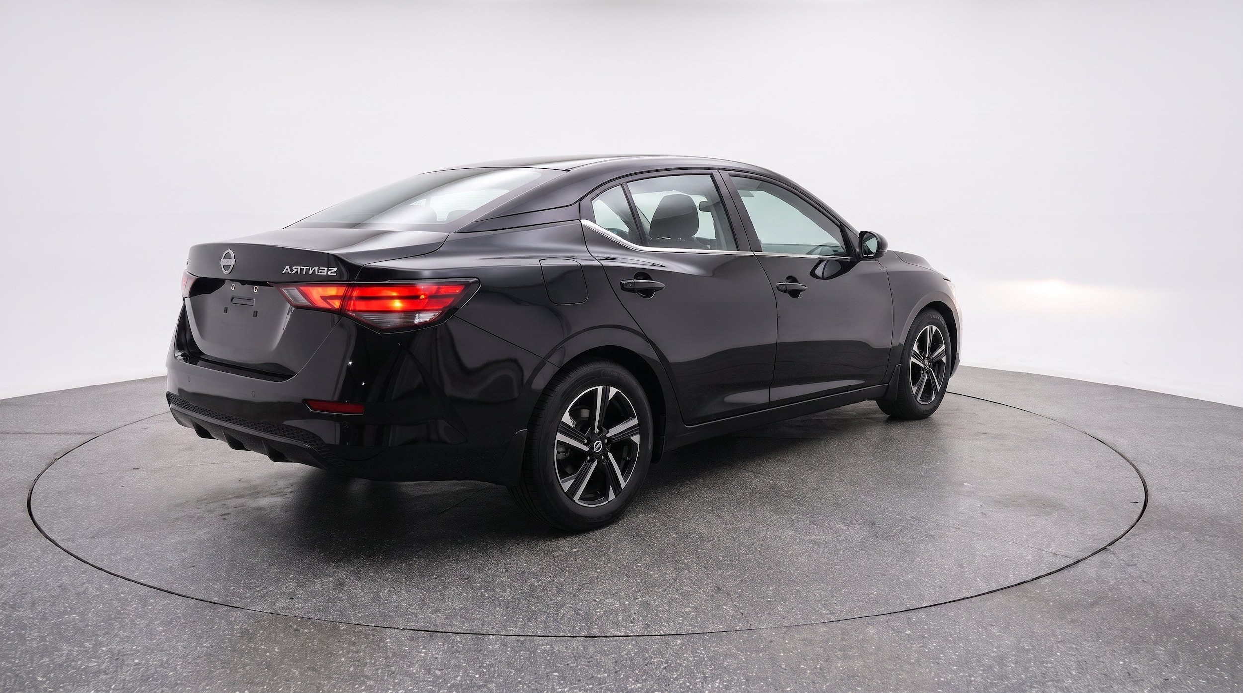 Thumbnail: 2025 Nissan Sentra - 9
