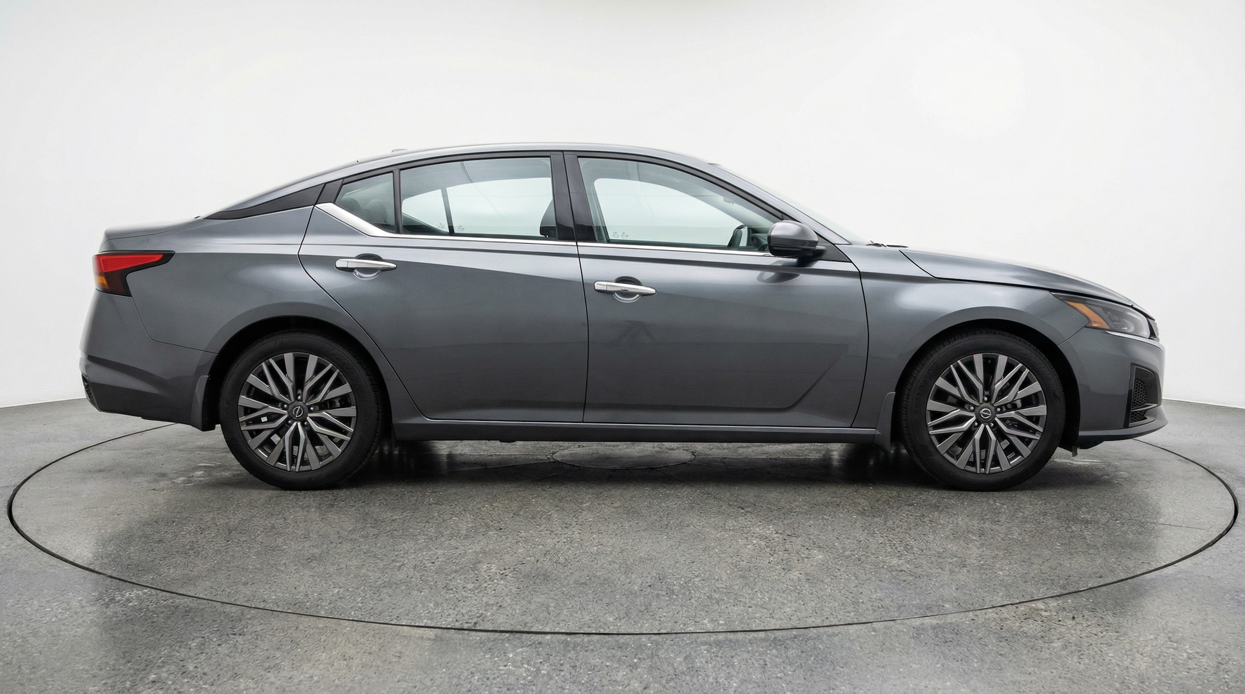 Thumbnail: 2025 Nissan Altima - 8