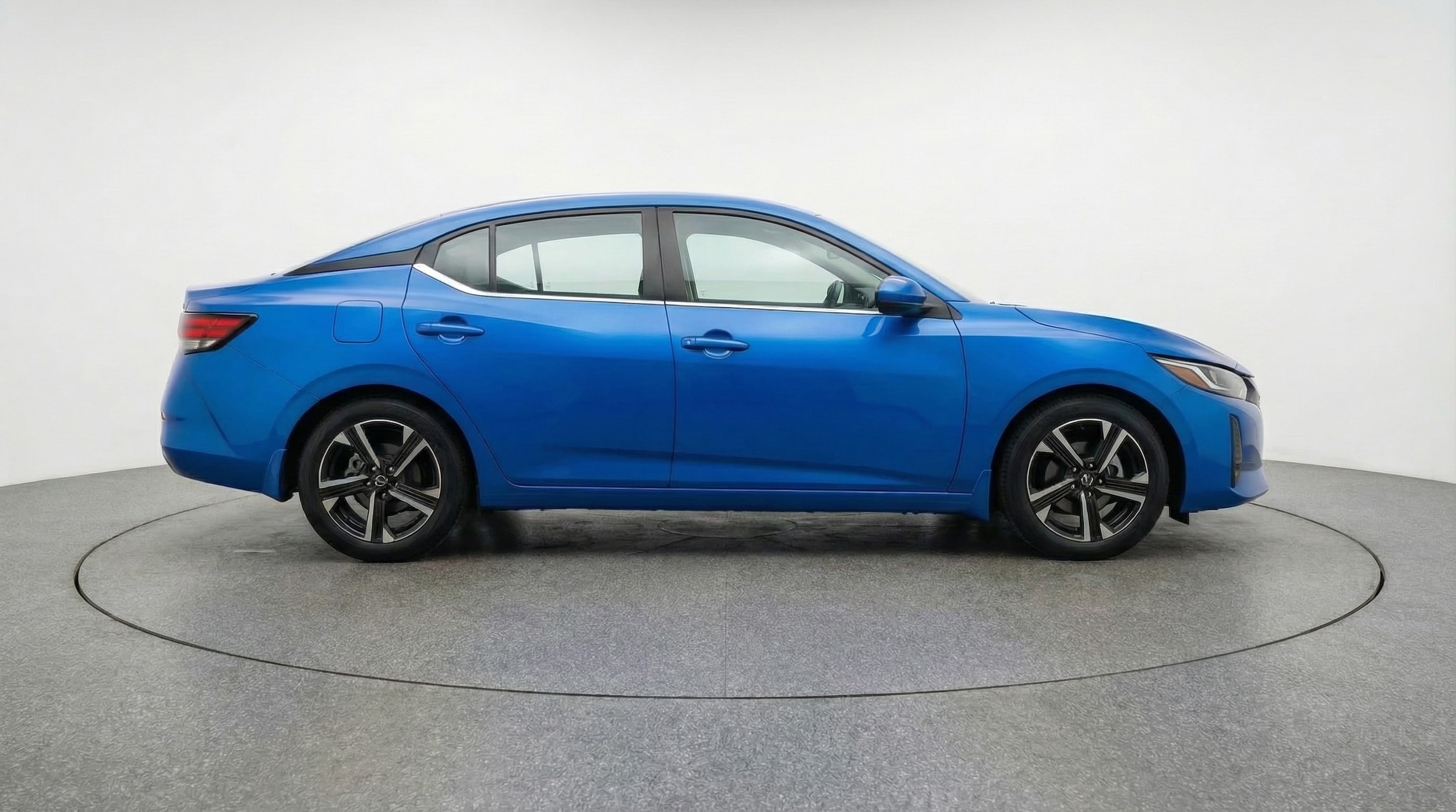 Thumbnail: 2025 Nissan Sentra - 8