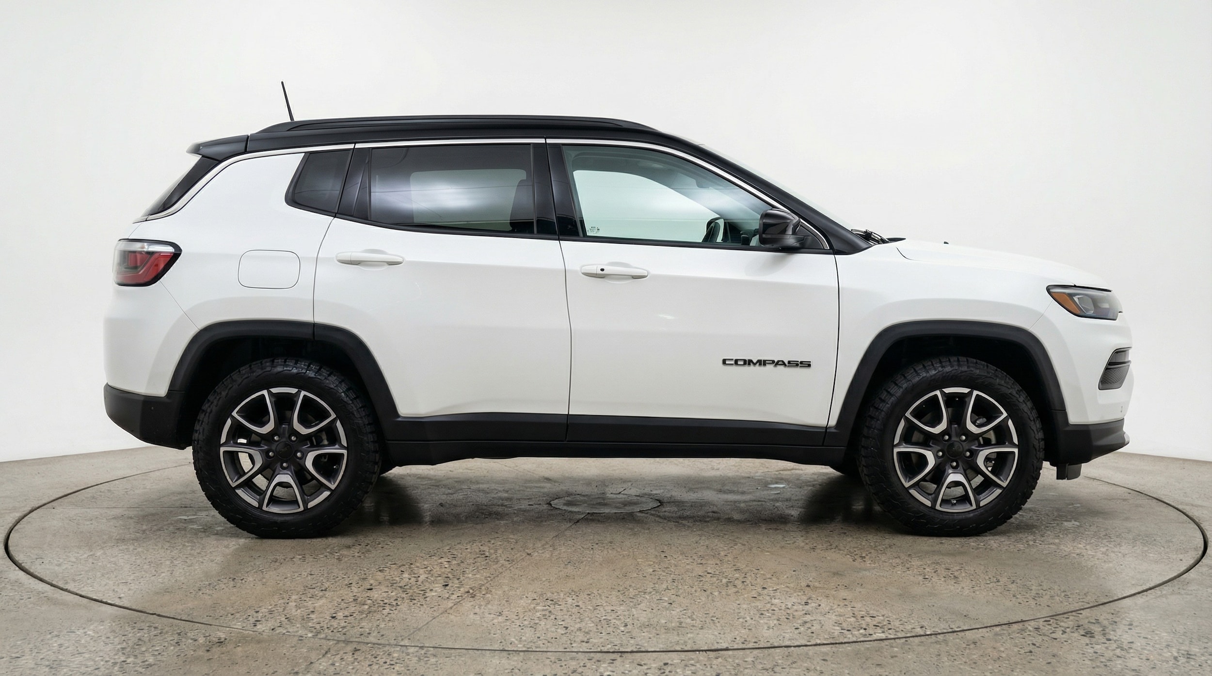 Thumbnail: 2025 Jeep Compass - 8