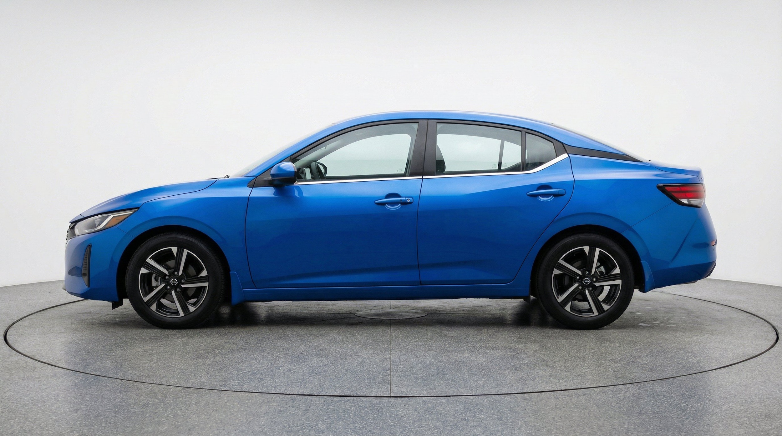 Thumbnail: 2025 Nissan Sentra - 5