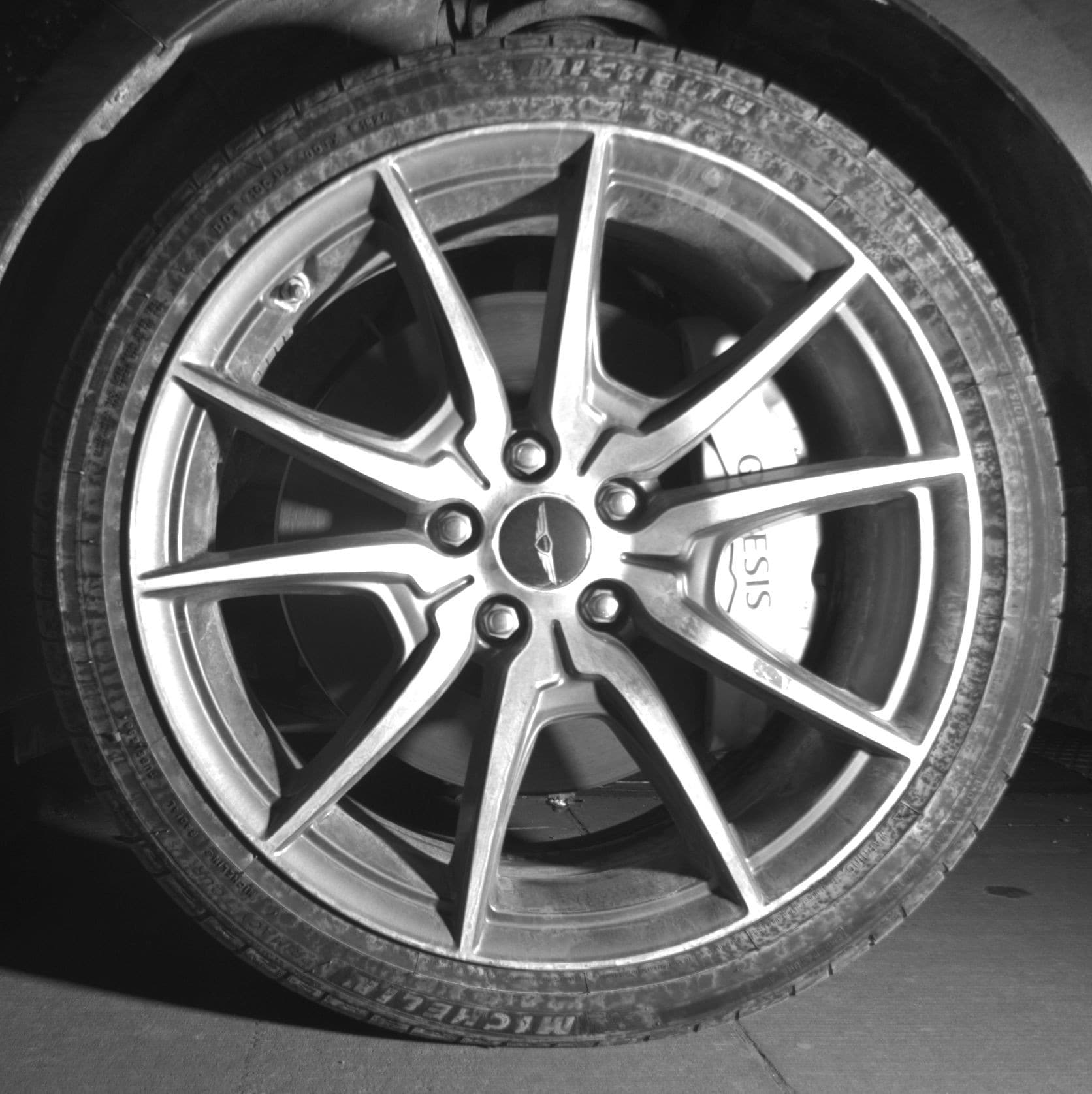 Thumbnail: 2025 Genesis G70 - 9