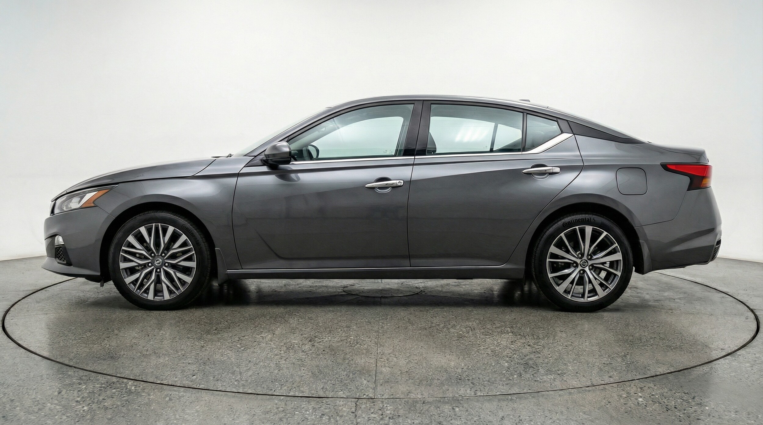 Thumbnail: 2025 Nissan Altima - 4